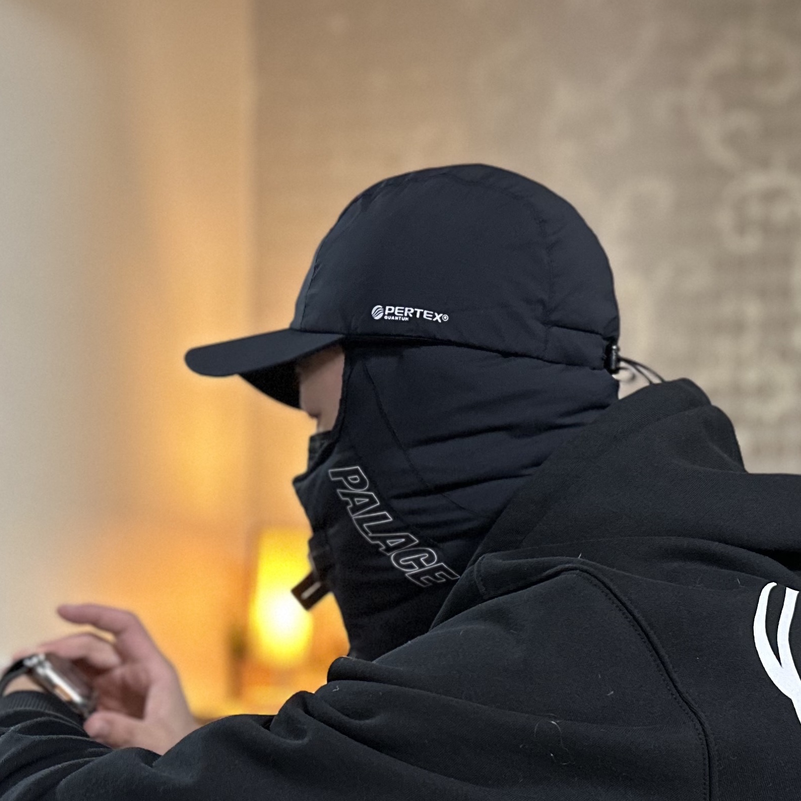 Palace Pertex Mask Cap Black - 23FW 착용 스타일 - 2