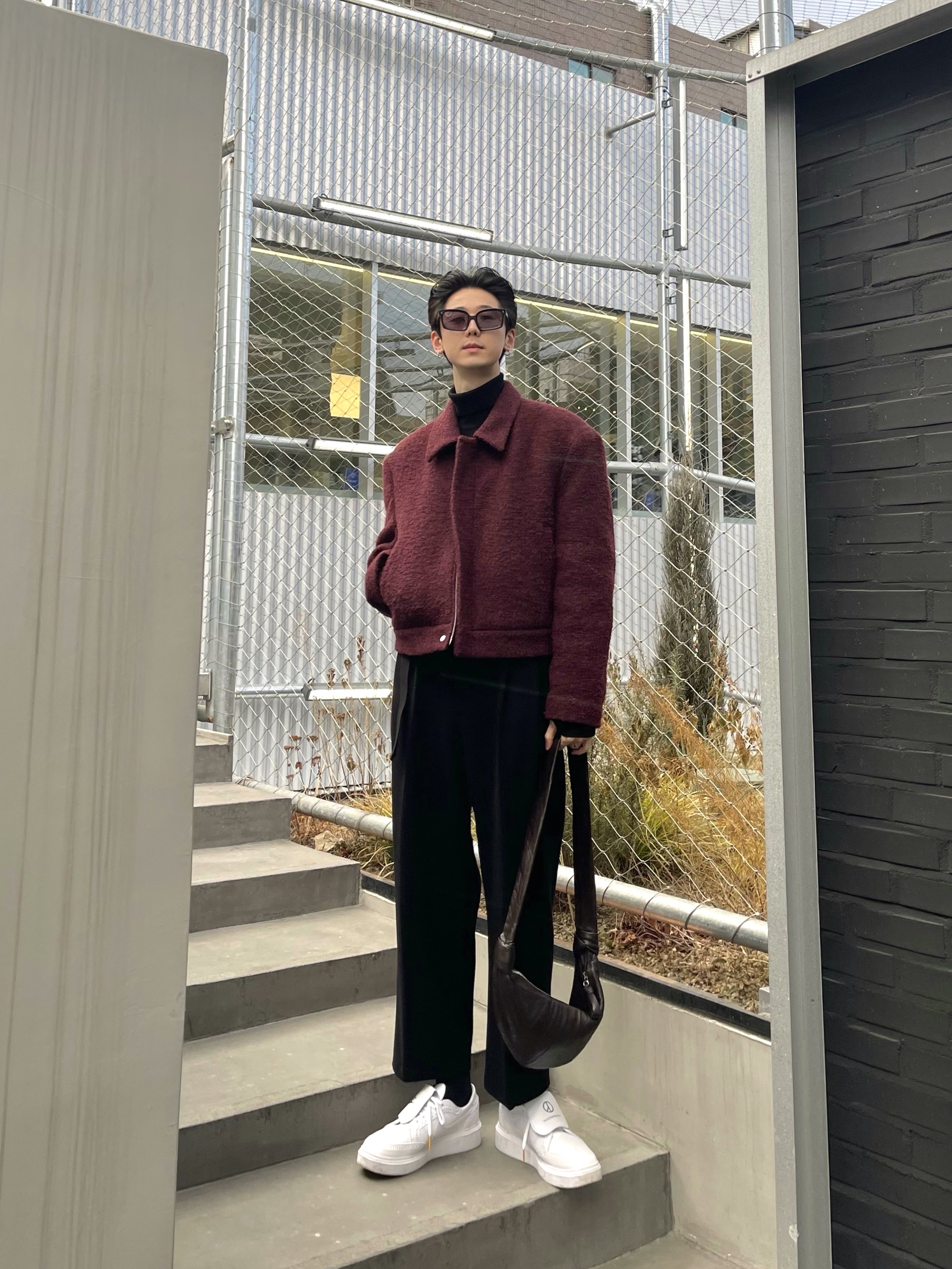 Zara x Ader Error Plastic Frame Sunglasses Black, Nike x Peaceminusone Kwondo1 White 착용 스타일