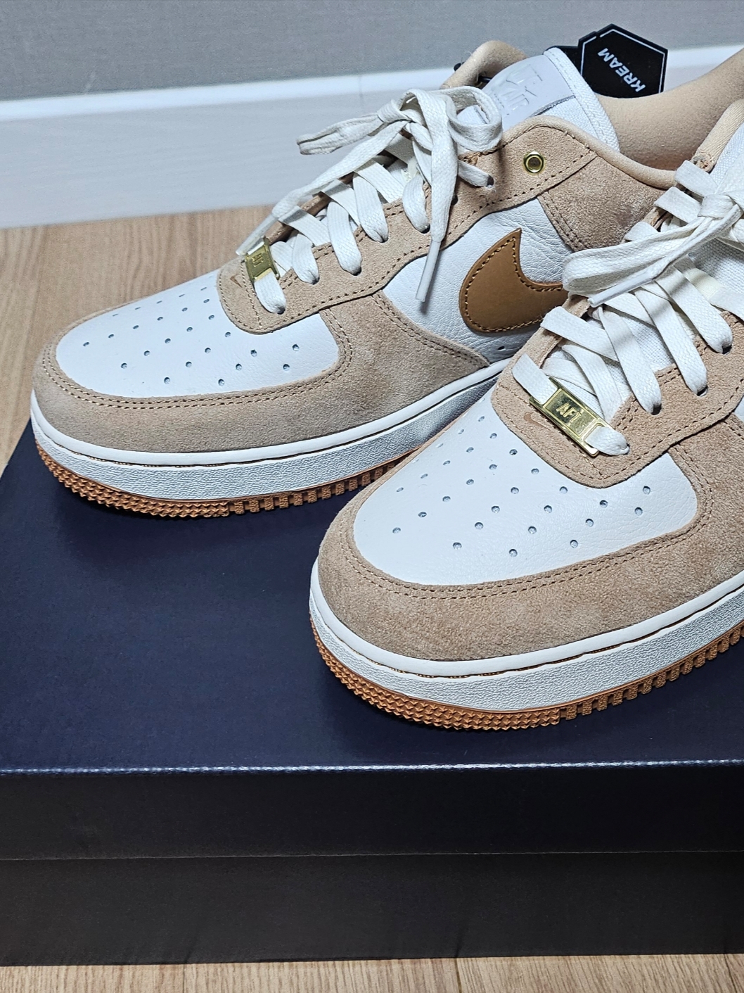 (W) Nike Air Force 1 LXX Flax 착용 스타일 - 3