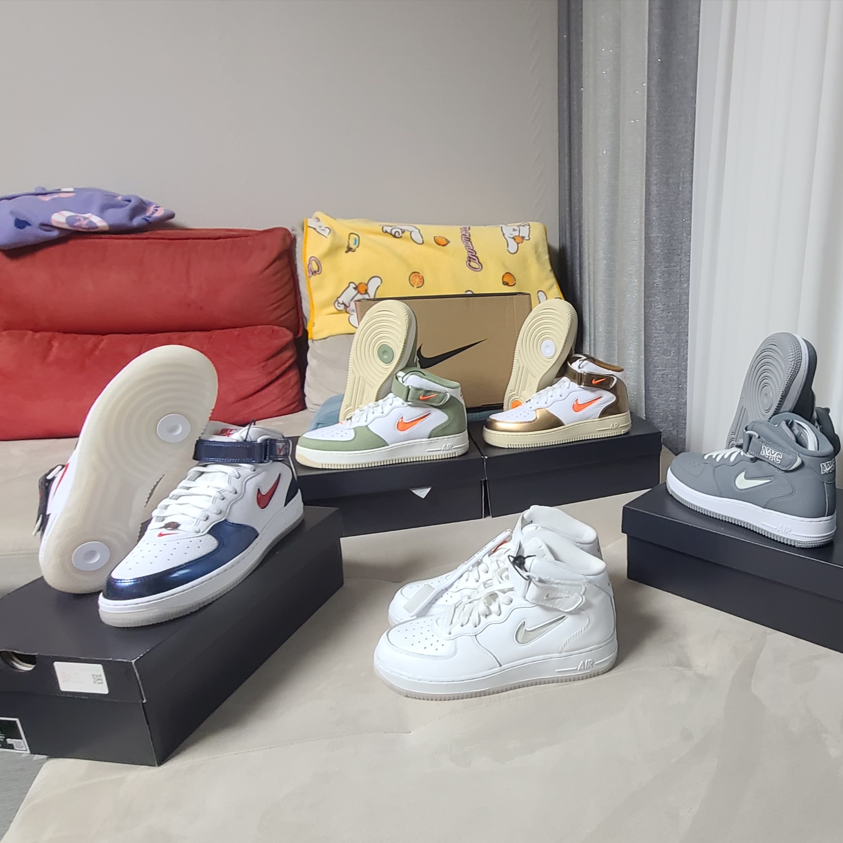 Nike Air Force 1 Mid '07 Color of the Month Summit White 착용 스타일