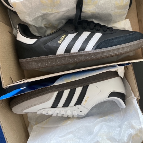 Adidas Samba OG Black White Gum 착용 스타일
