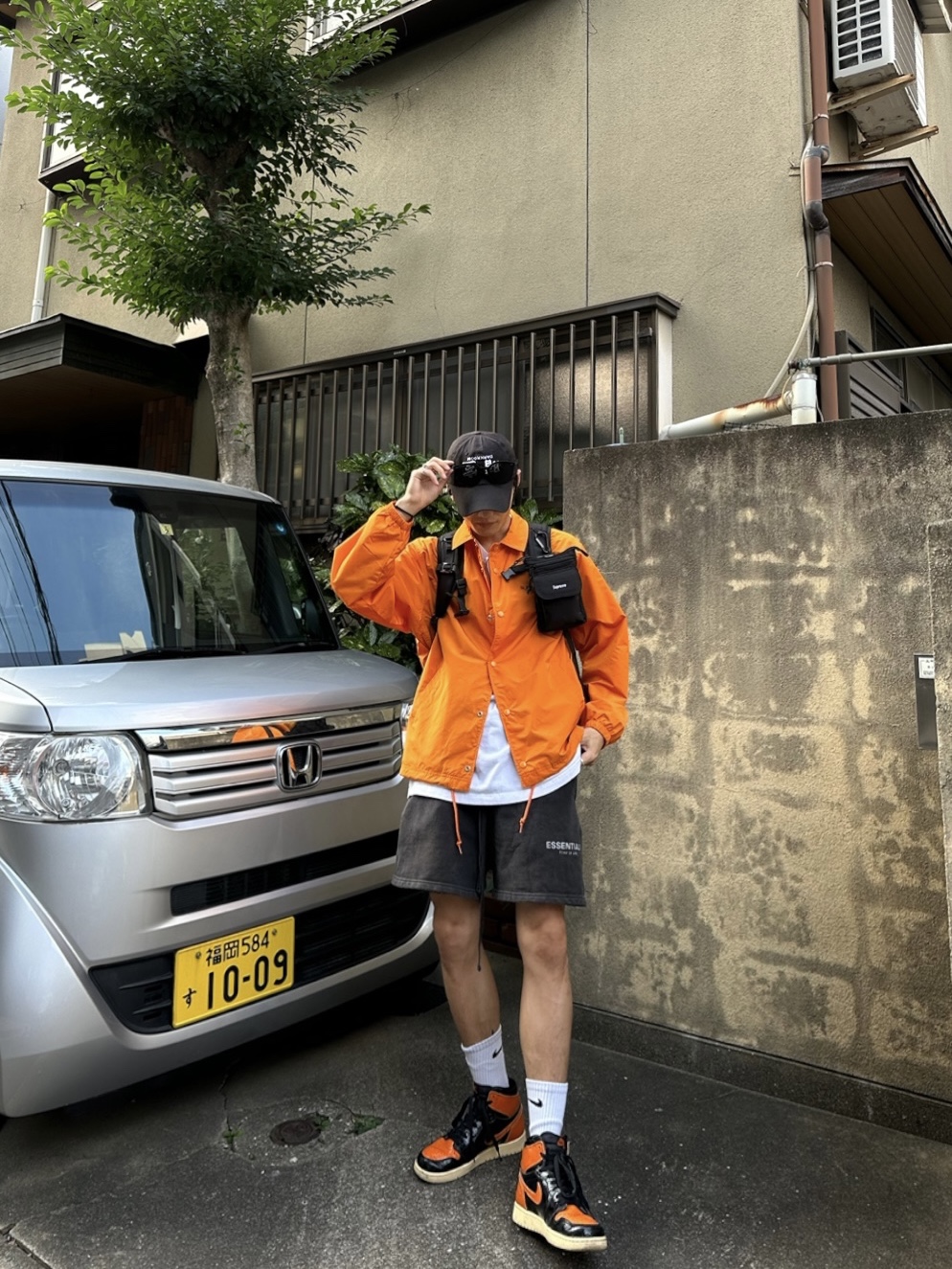 Supreme NYC Coaches Jacket Orange - 23FW, Jordan 1 Retro High Shattered Backboard 3.0 착용 스타일 - 1