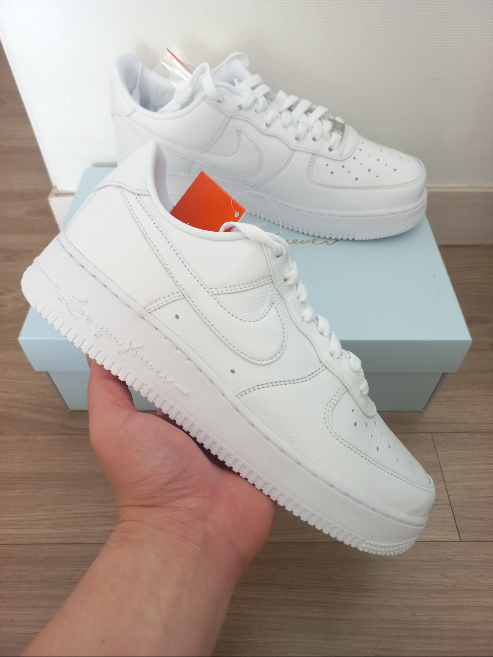 Nike x Drake Nocta Air Force 1 Low SP Certified Lover Boy White 착용 스타일 - 1