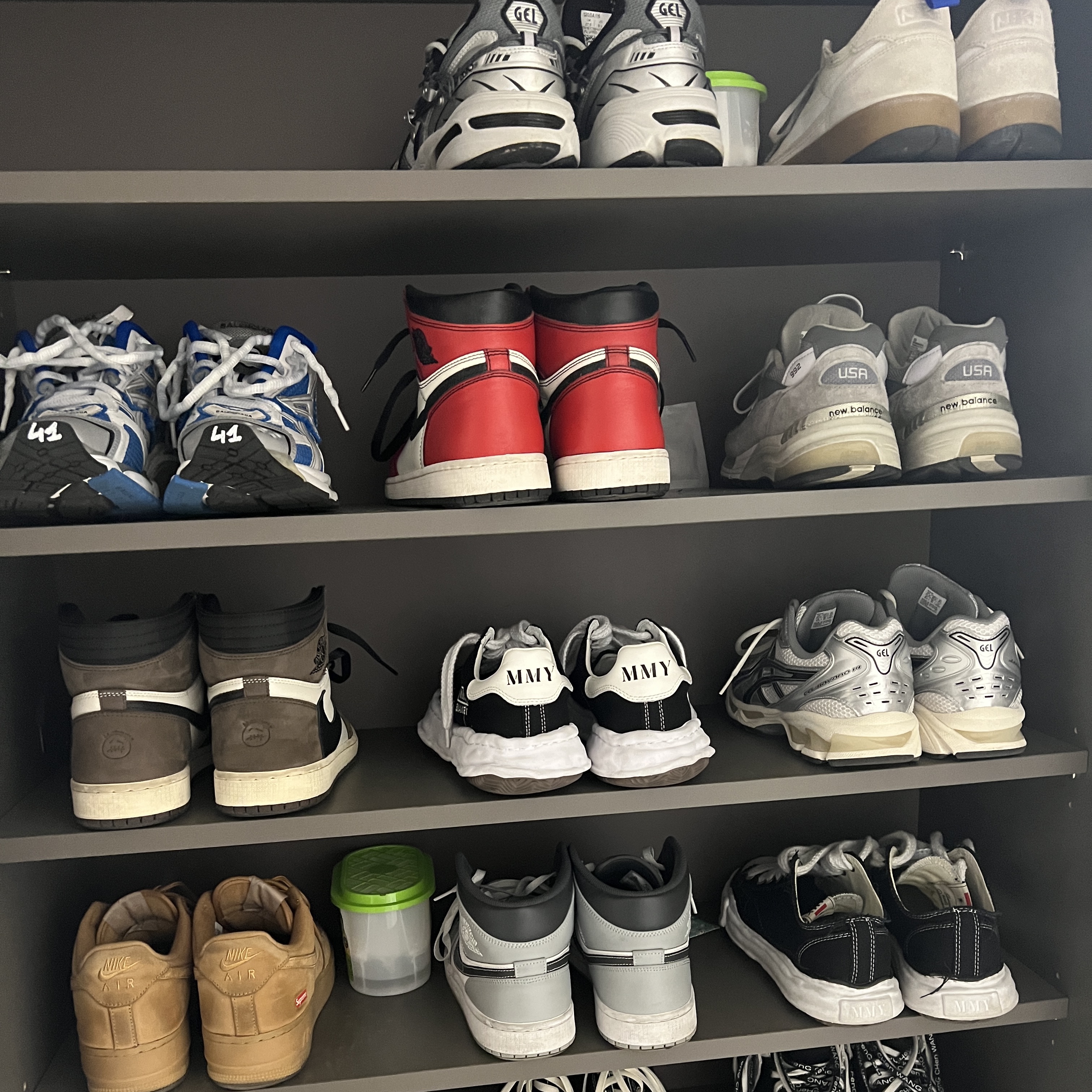 Maison Mihara Yasuhiro Blakey OG Sole Canvas Low-top Sneakers Black White, Nike x Supreme Air Force 1 Low Flax ์ฐฉ์ฉ ์คํ์ผ