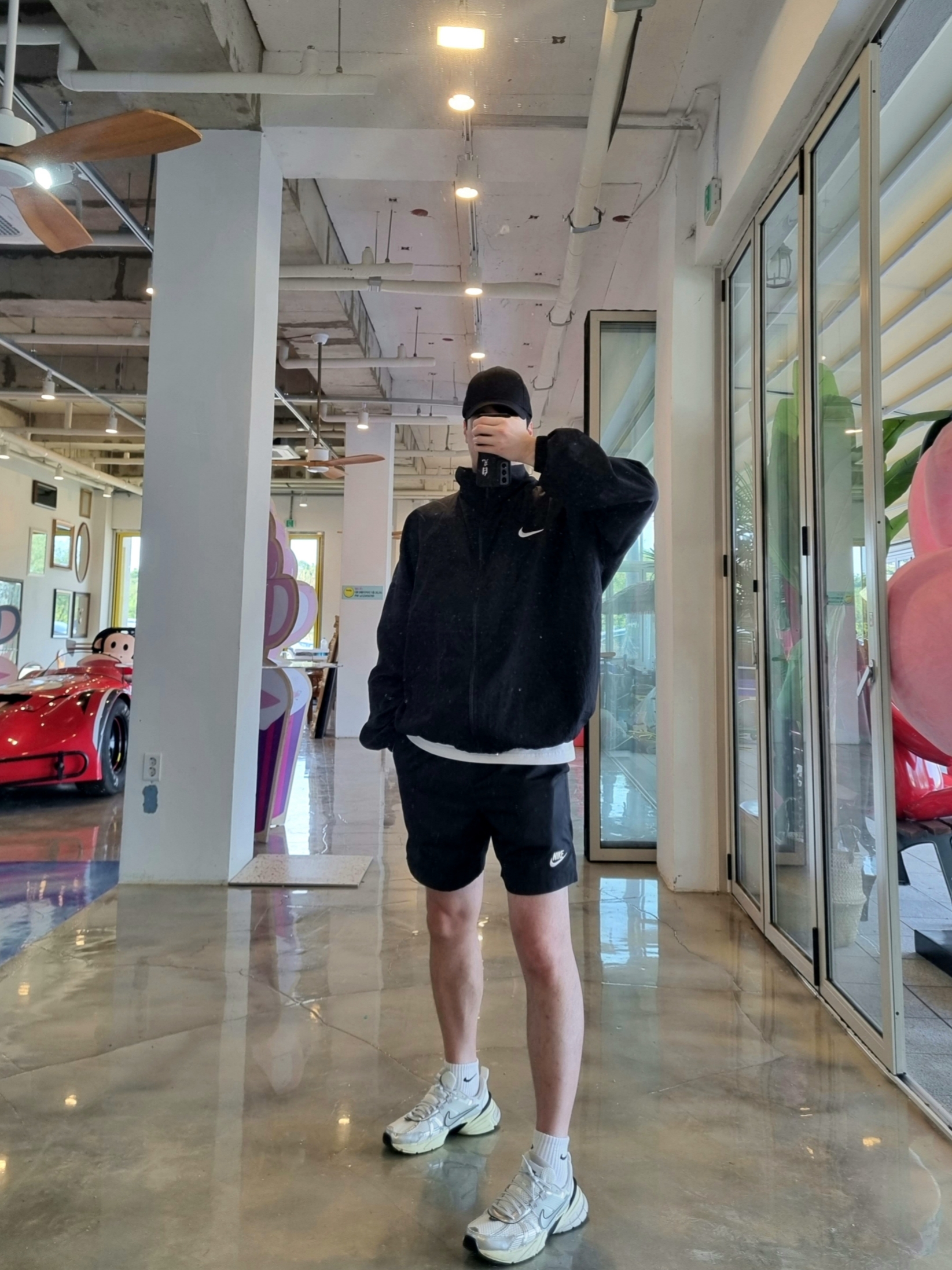 Nike V2K Run Summit White Metallic Silver, Nike NSW Woven Shorts Black - Asia 착용 스타일