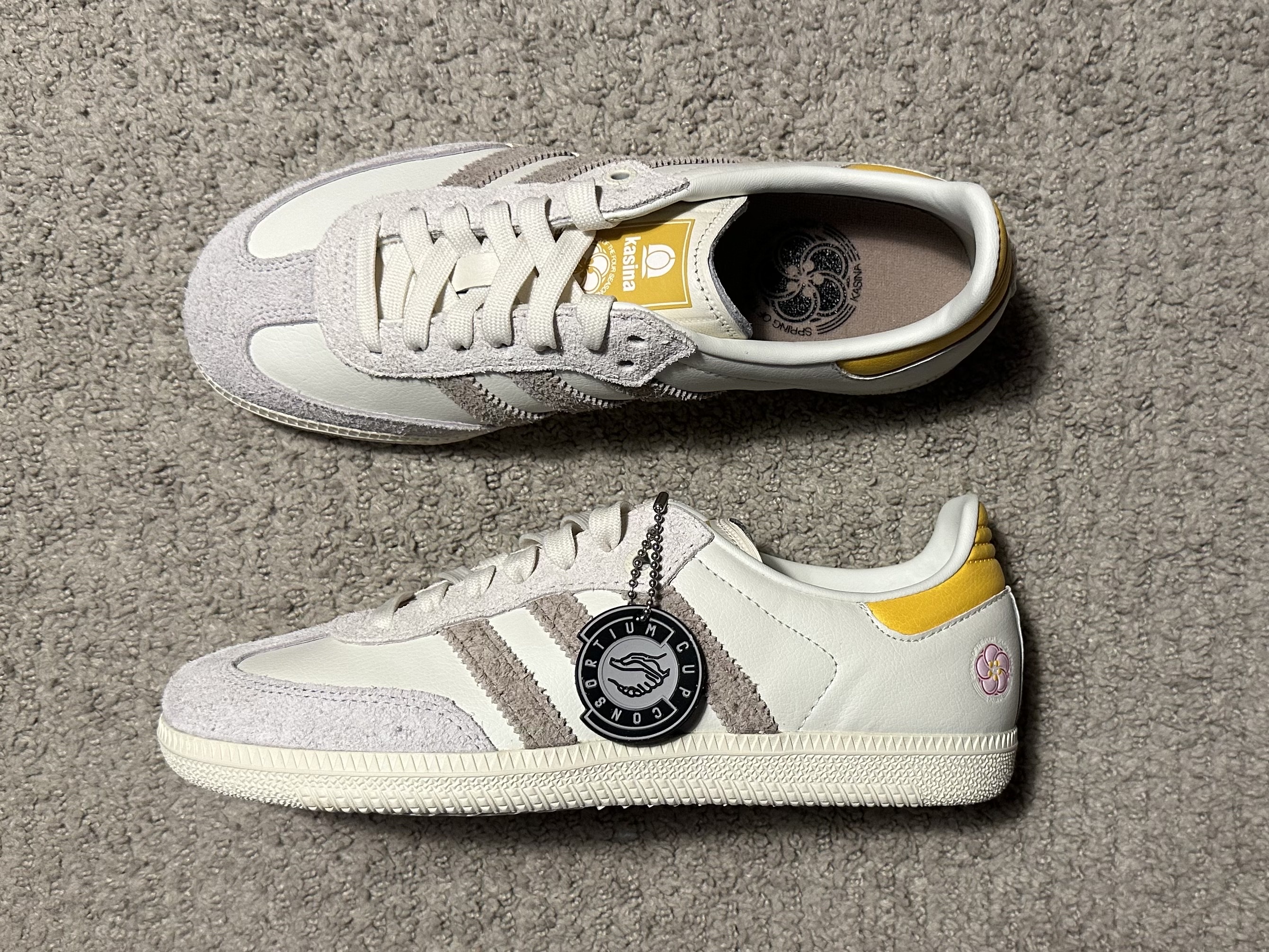 Adidas x Kasina Samba Consortium Cup Off White Trace Khaki 착용 스타일 - 7