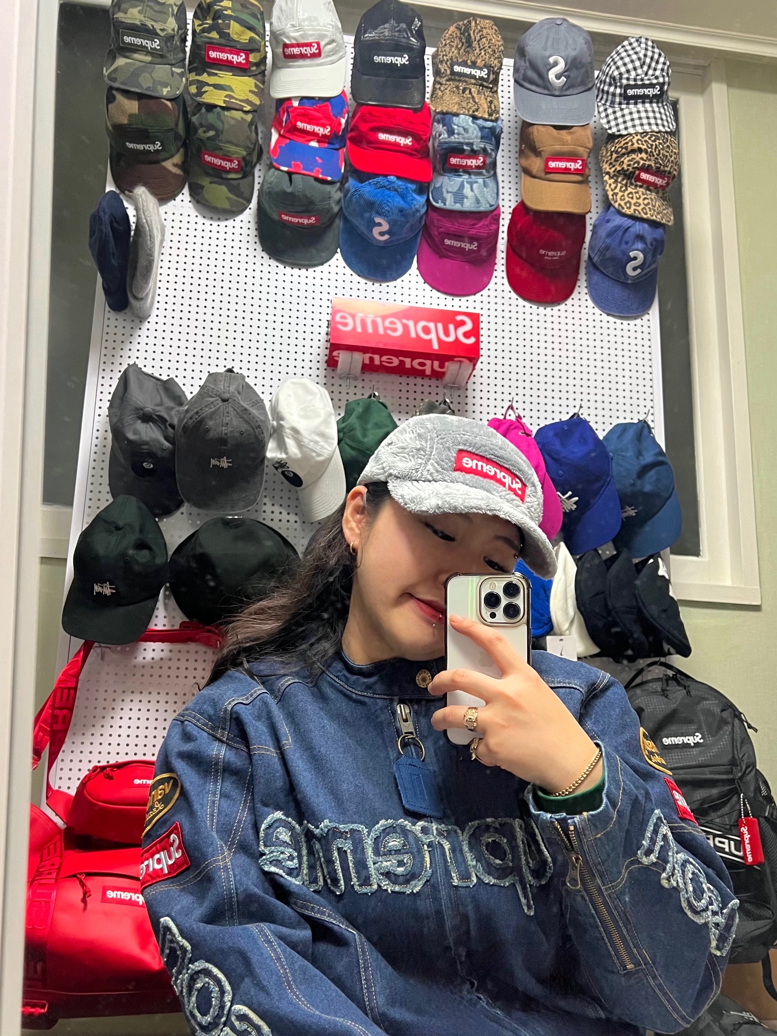 Supreme x Vanson Leathers Cordura Denim Jacket Blue - 22FW, Supreme Packable Earflap Camp Cap Woodland Camo - 22FW 착용 스타일 - 1