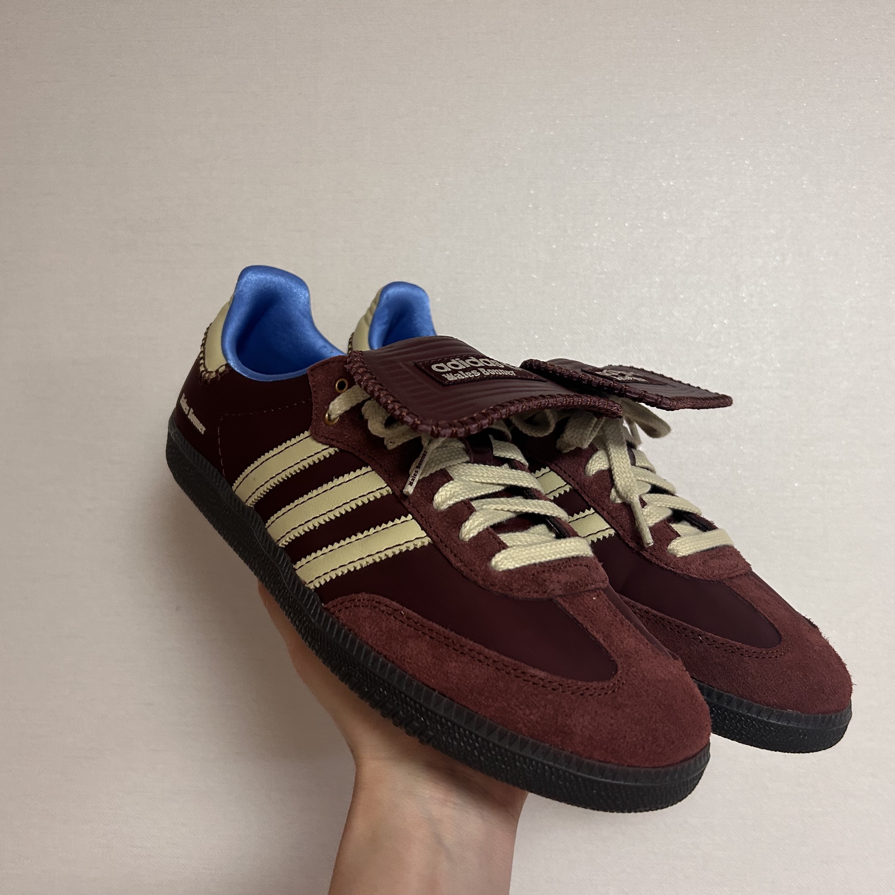 Adidas x Wales Bonner Nylon Samba Fox Brown Sandy Beige 착용 스타일 - 2