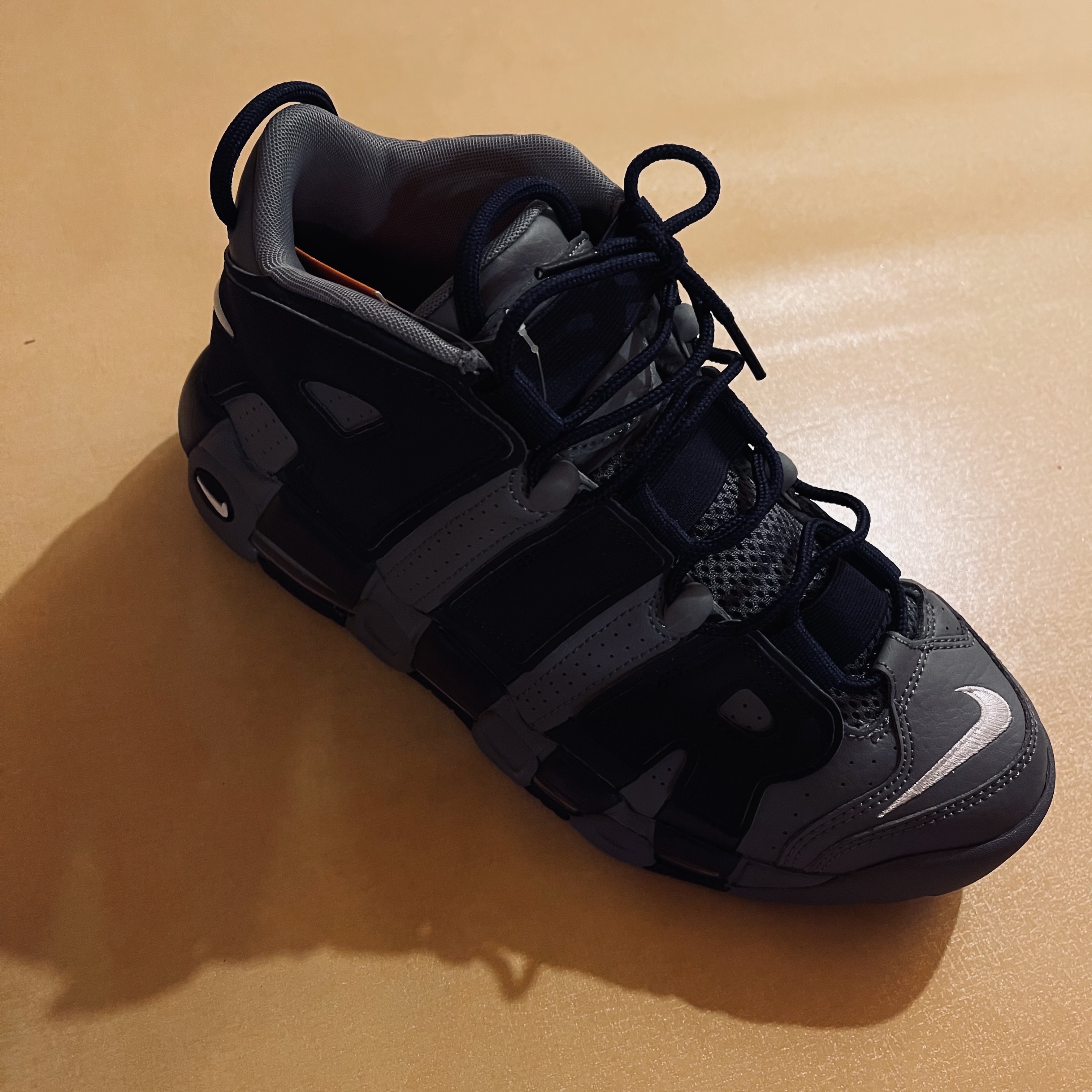 Nike Air More Uptempo 96 Loud and Clear 2021 착용 스타일 - 5