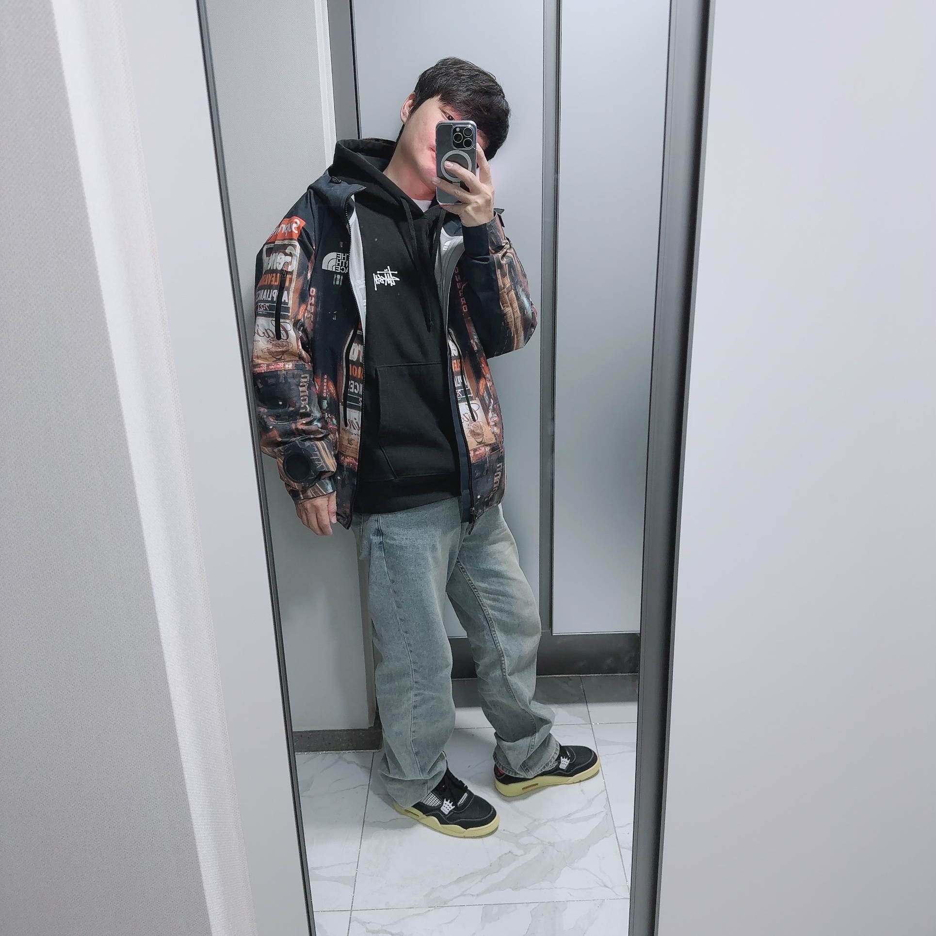 Jordan 4 x Union Retro Off Noir, Supreme x The North Face Taped Seam Shell Jacket Times Square - 22FW 착용 스타일 - 4