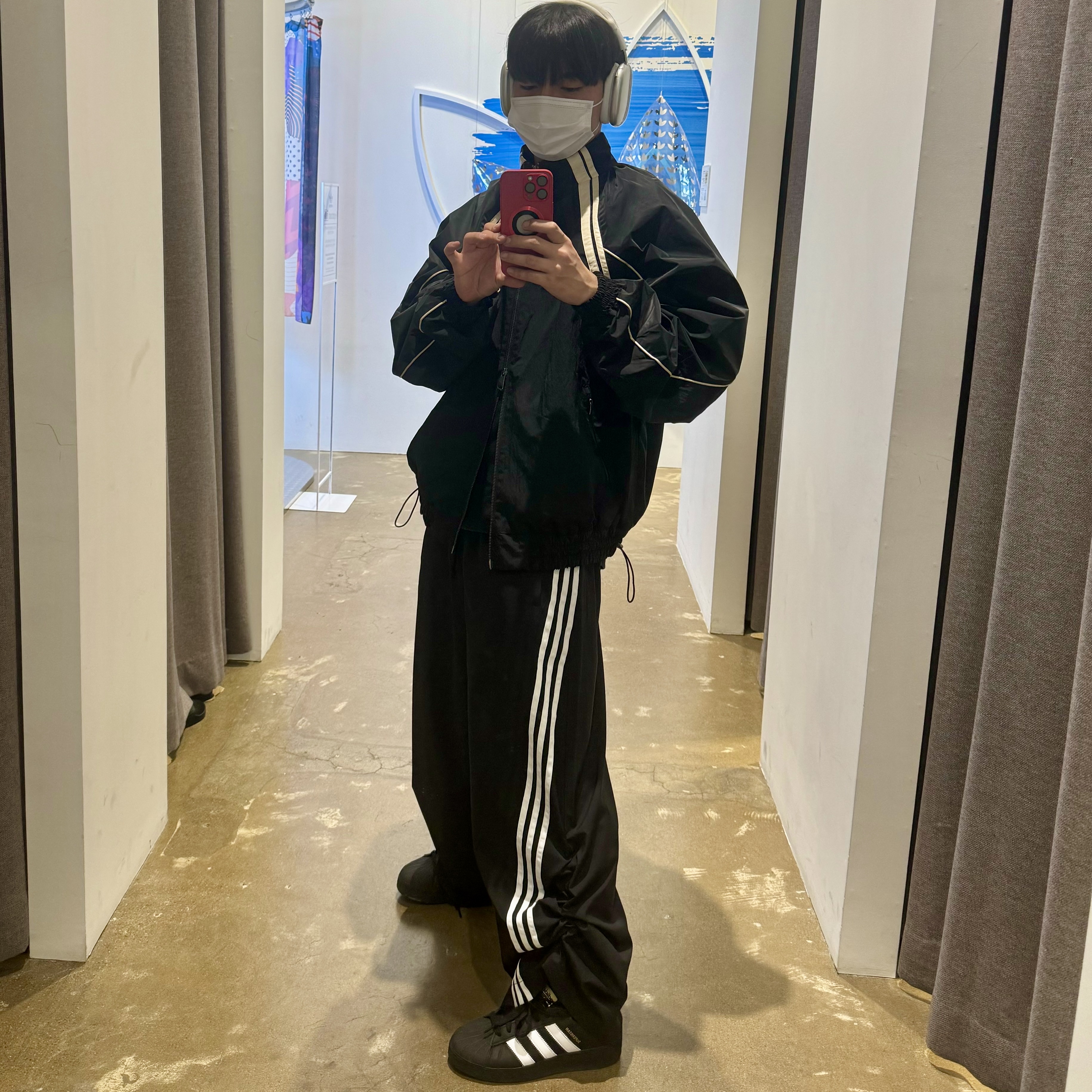 Adidas Superstar XLG Core Black White, Ader Error Bashar Jumper Noir 착용 스타일