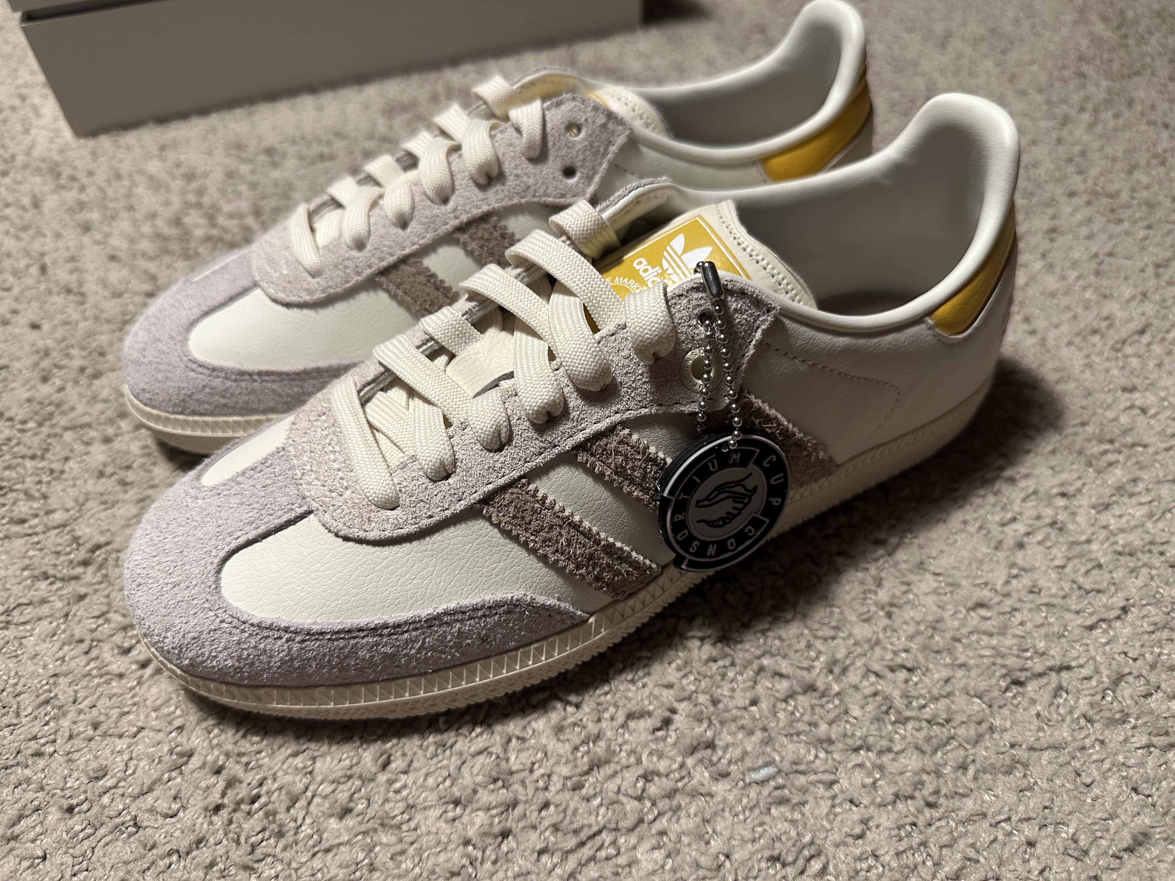 Adidas x Kasina Samba Consortium Cup Off White Trace Khaki 착용 스타일 - 9