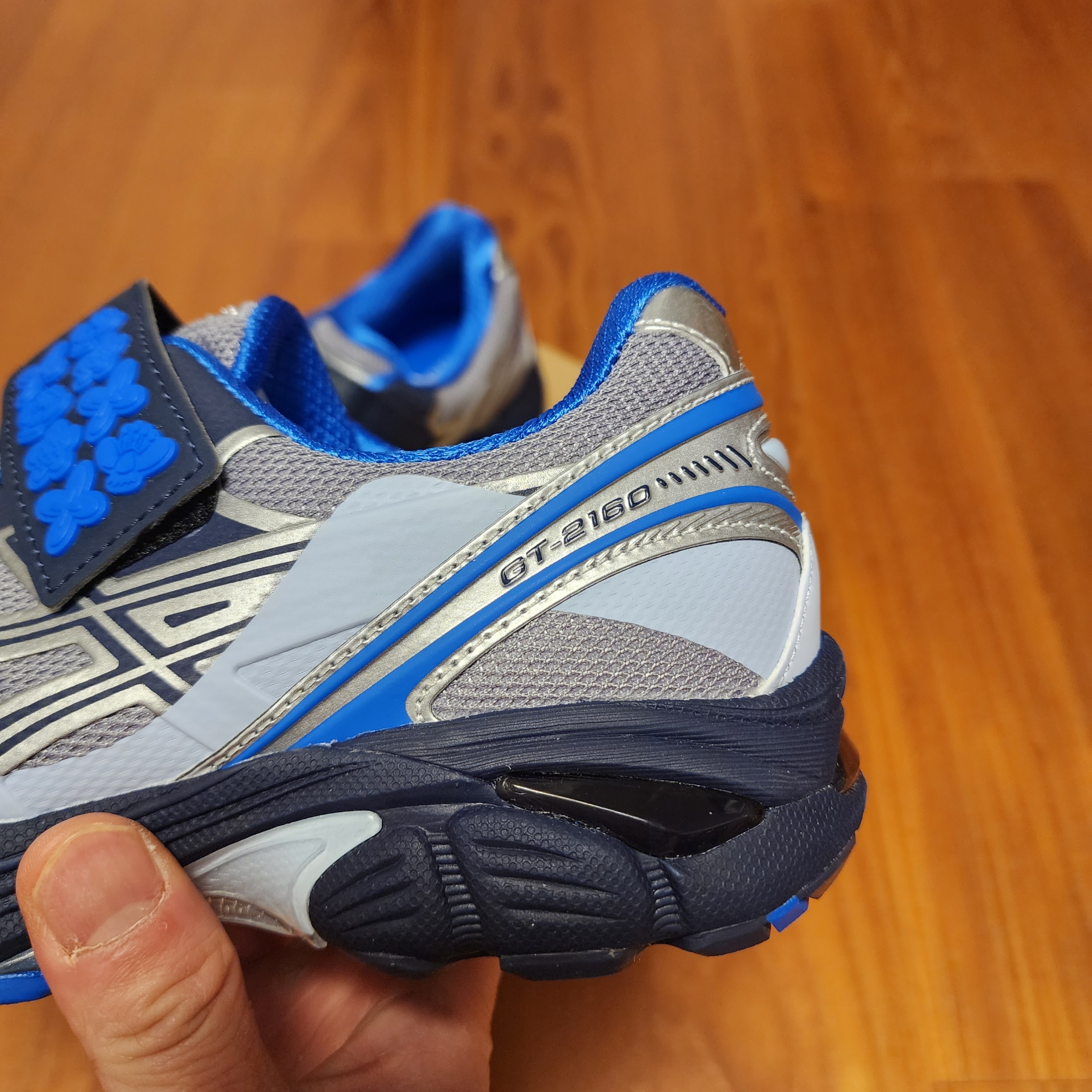 Asics x Cecilie Bahnsen GT-2160 Pure Silver Midnight 착용 스타일 - 5