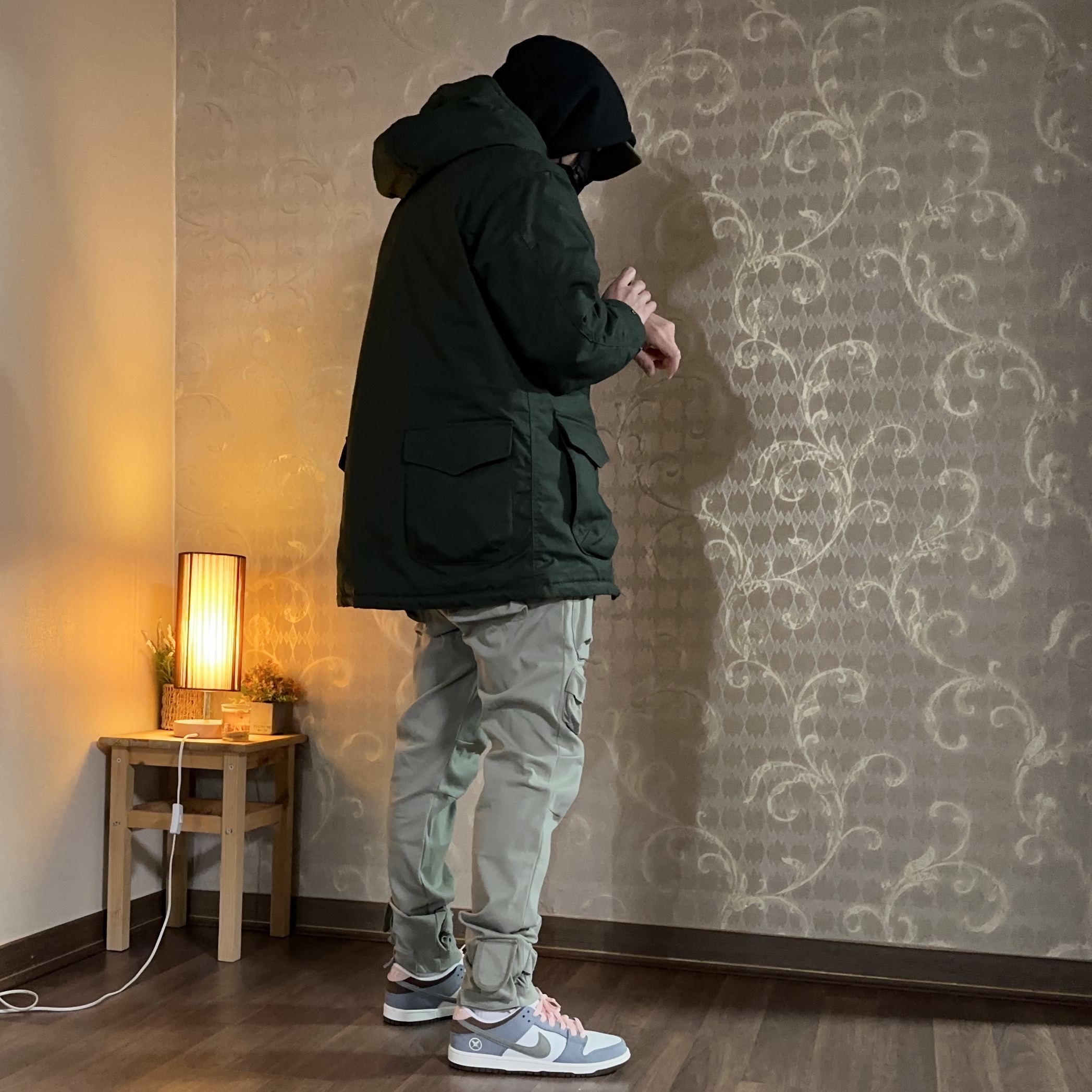 Uniqlo x Engineered Garments Pufftech Utility Jacket Olive, Nike x Yuto Horigome SB Dunk Low Wolf Grey 착용 스타일 - 1
