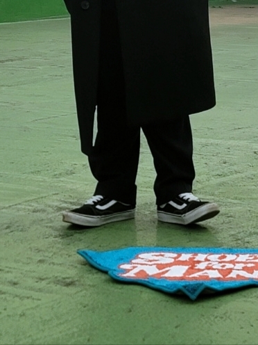 Vans ComfyCush Old Skool Black True white 착용 스타일 - 3