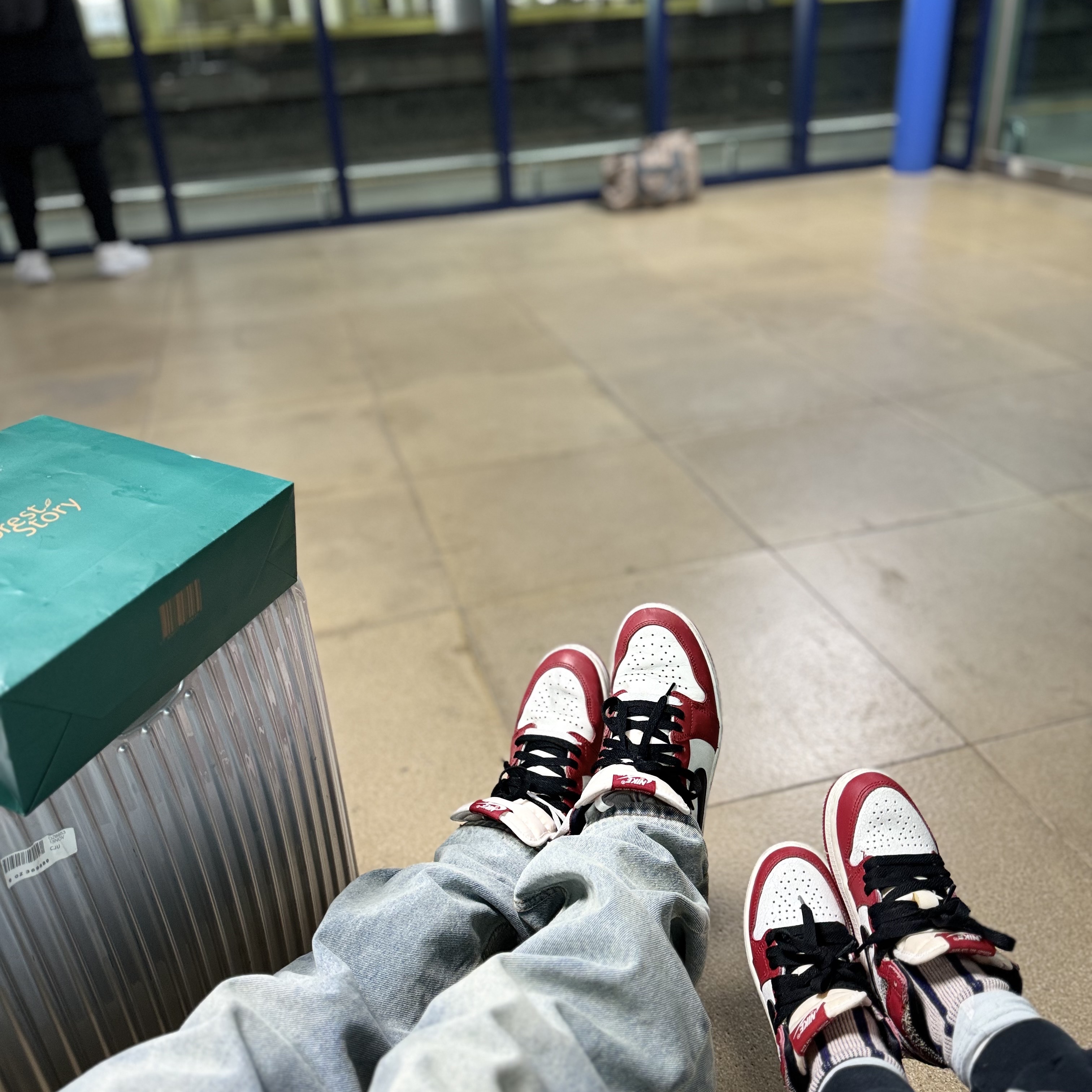 Jordan 1 Retro High OG Chicago 2022, (PS) Jordan 1 Retro High OG Chicago 2022 착용 스타일 - 1