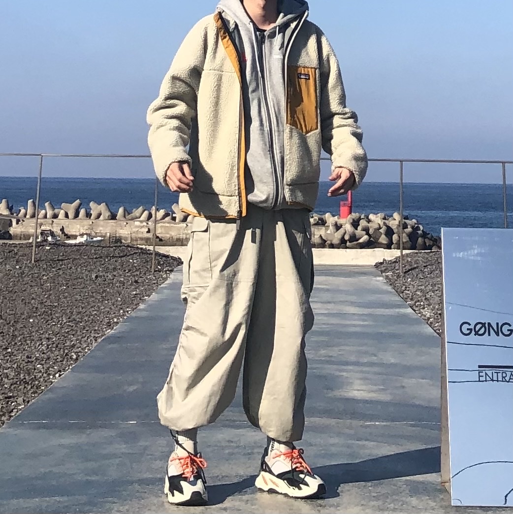 Adidas Yeezy Boost 700 Wave Runner Solid Grey 2017/2019 착용 스타일