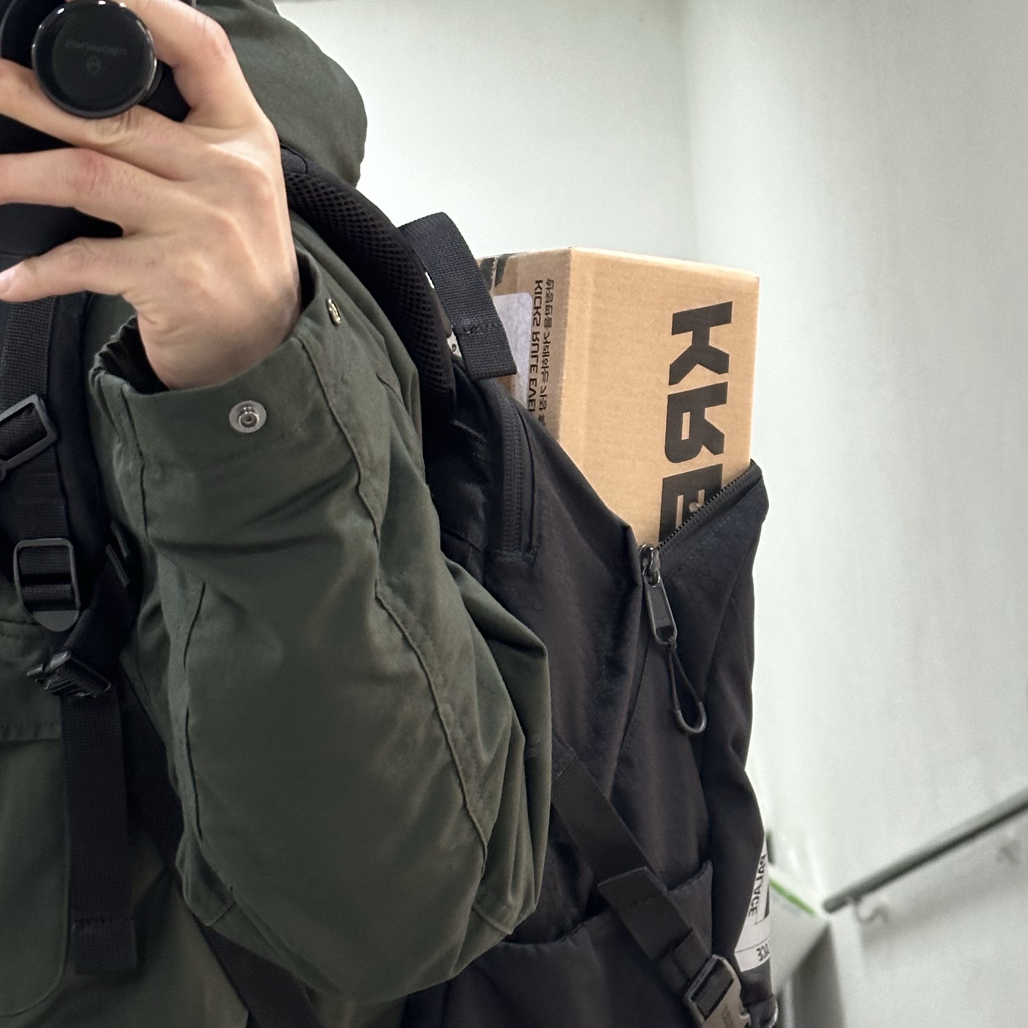 Palace Cordura Double Diamond Backpack Black - 21FW 착용 스타일