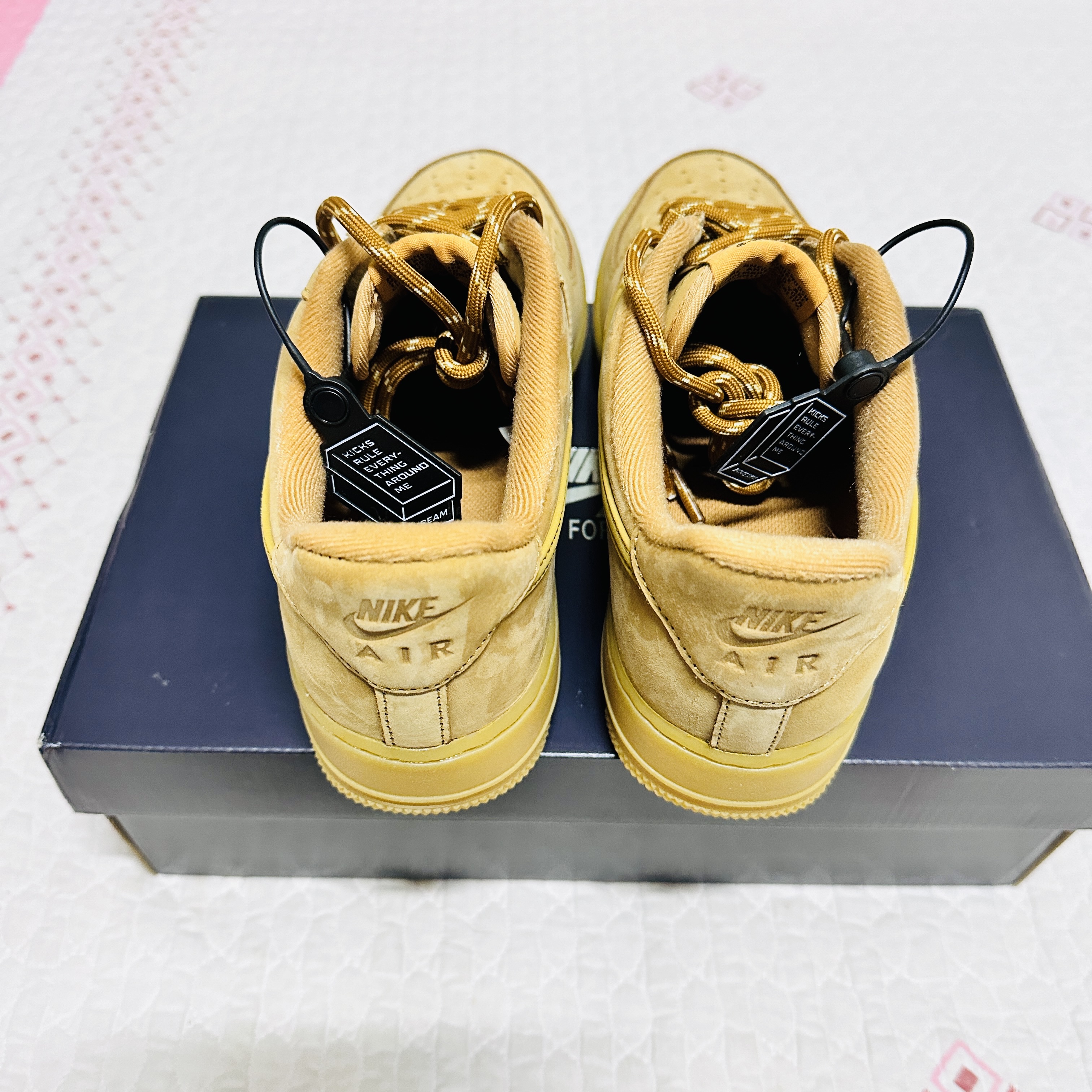 Nike Air Force 1 '07 WB Flax 착용 스타일 - 3
