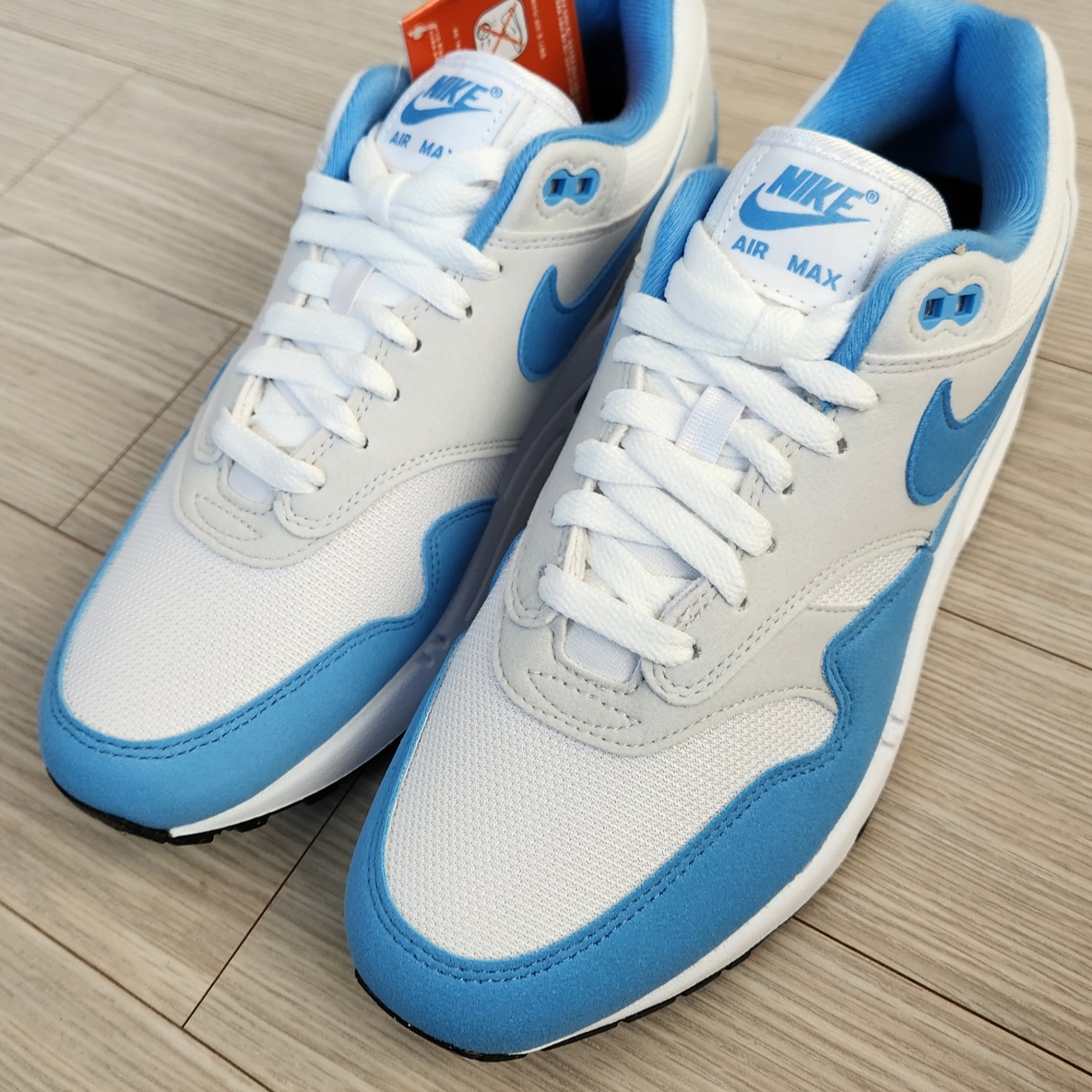 Nike Air Max 1 University Blue 착용 스타일