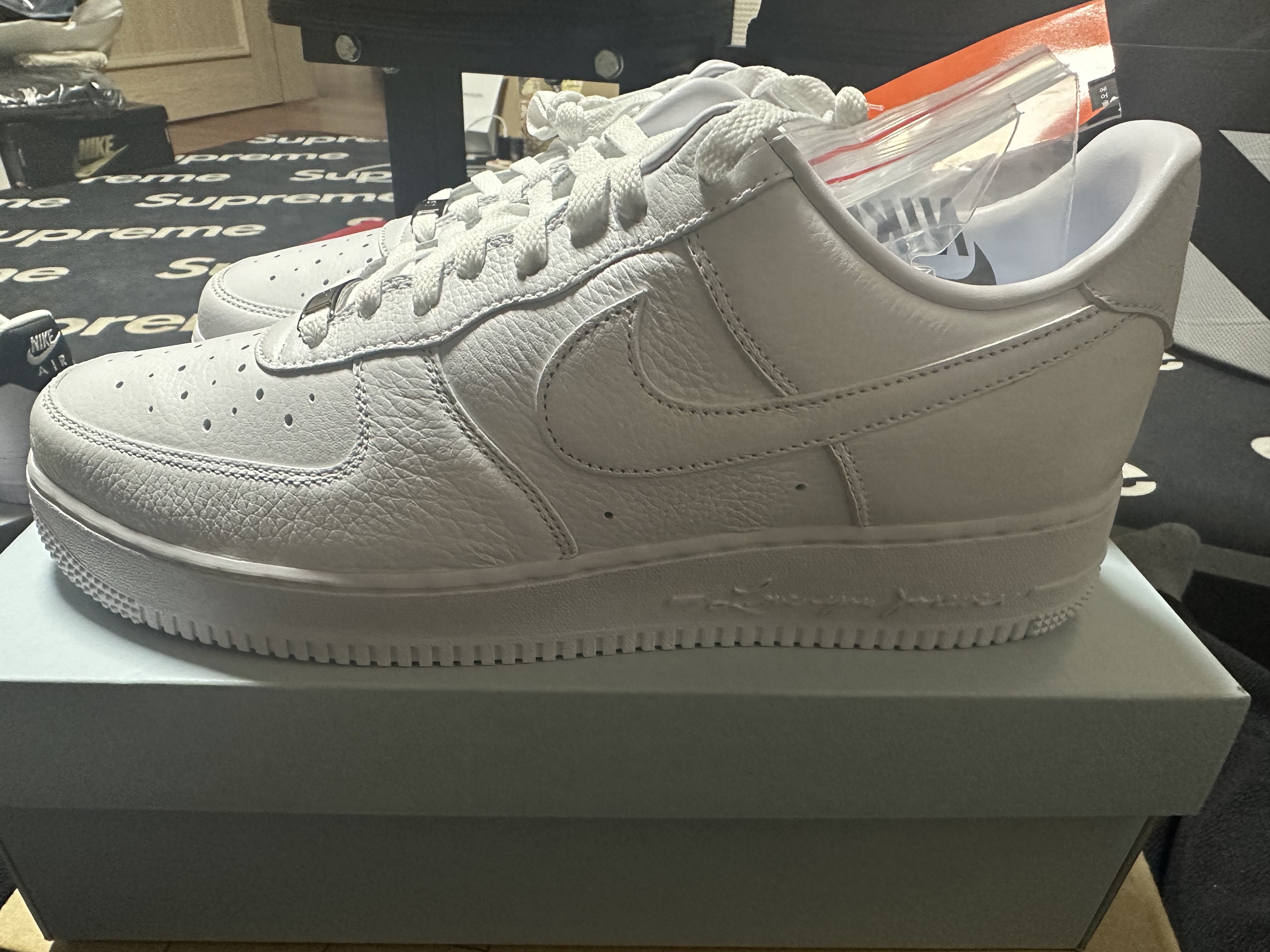 Nike x Drake Nocta Air Force 1 Low SP Certified Lover Boy White 착용 스타일 - 1