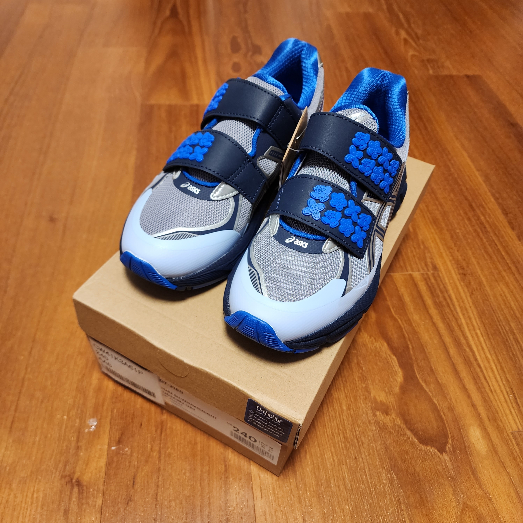 Asics x Cecilie Bahnsen GT-2160 Pure Silver Midnight 착용 스타일 - 2