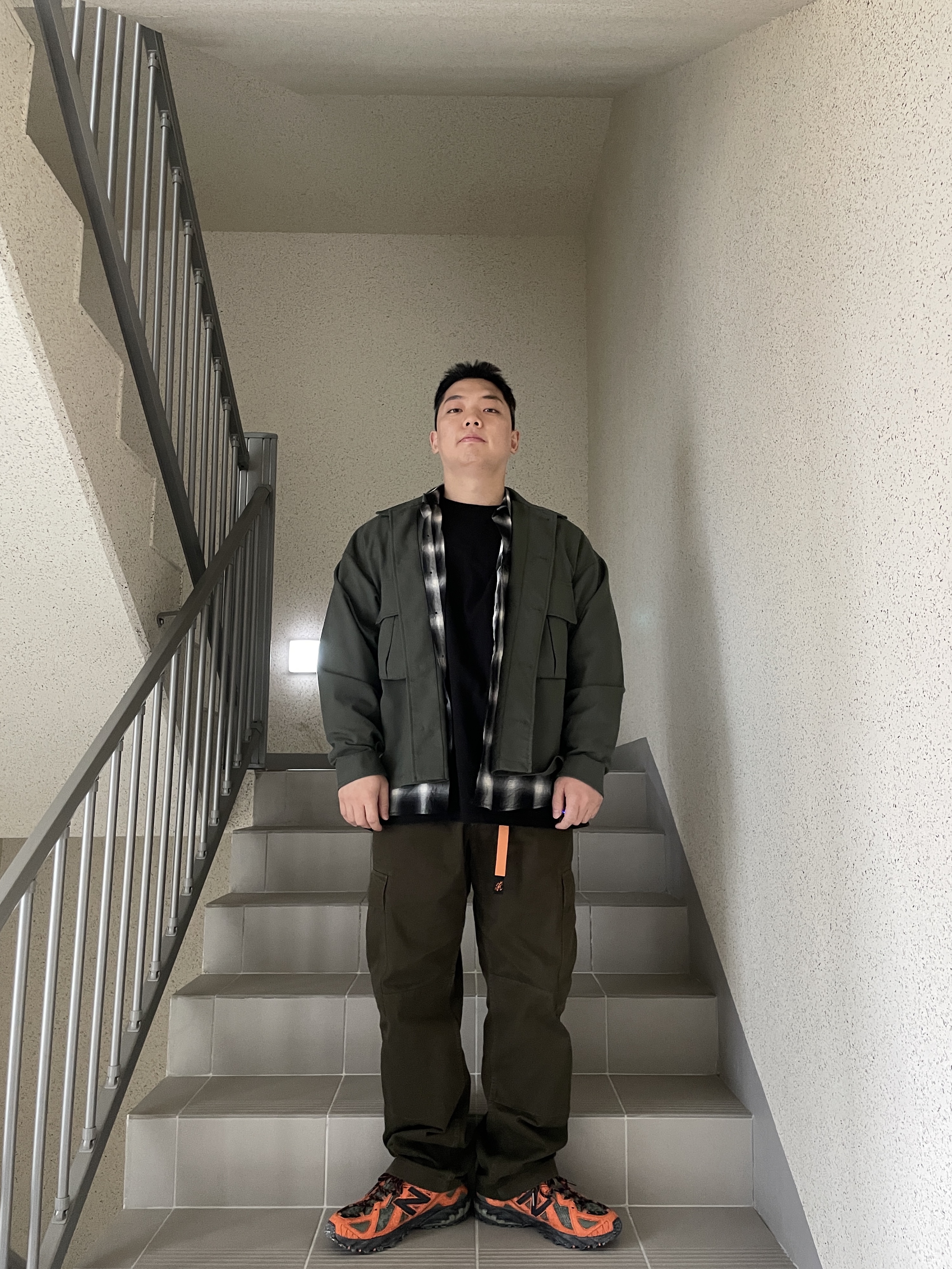 New Balance x Joe Freshgoods Beneath the Surface 610 Lil Swamps Orange 착용 스타일 - 3