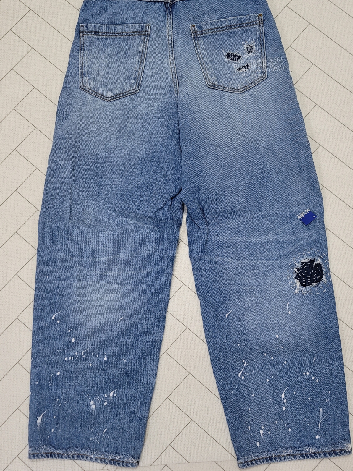 Zara x Ader Error Patchwork Jeans Blue 착용 스타일 - 2