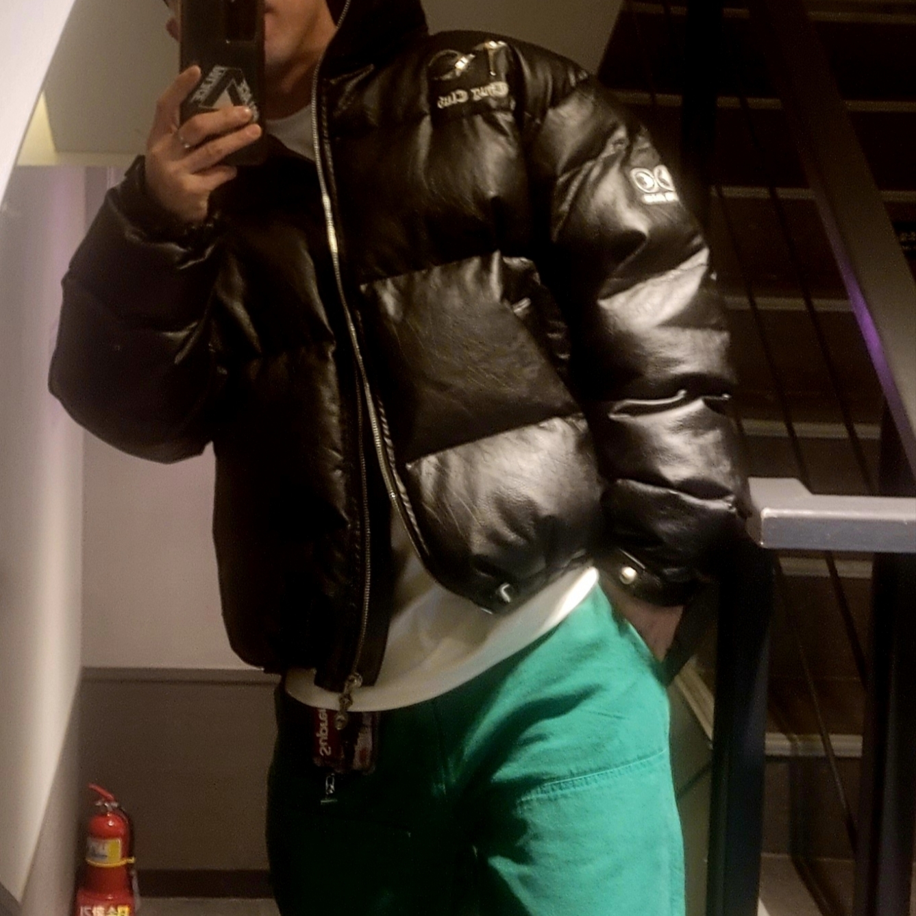 Thug Club Leather Puffer Jacket Black (Polyester), Supreme Leather Key Loop Red - 21SS 착용 스타일