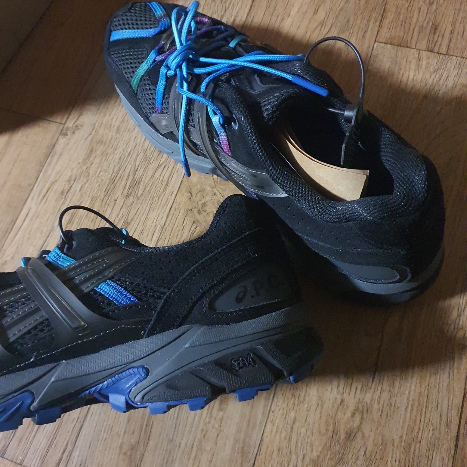 Asics x A.P.C. Gel-Sonoma 15-50 Black 착용 스타일 - 2