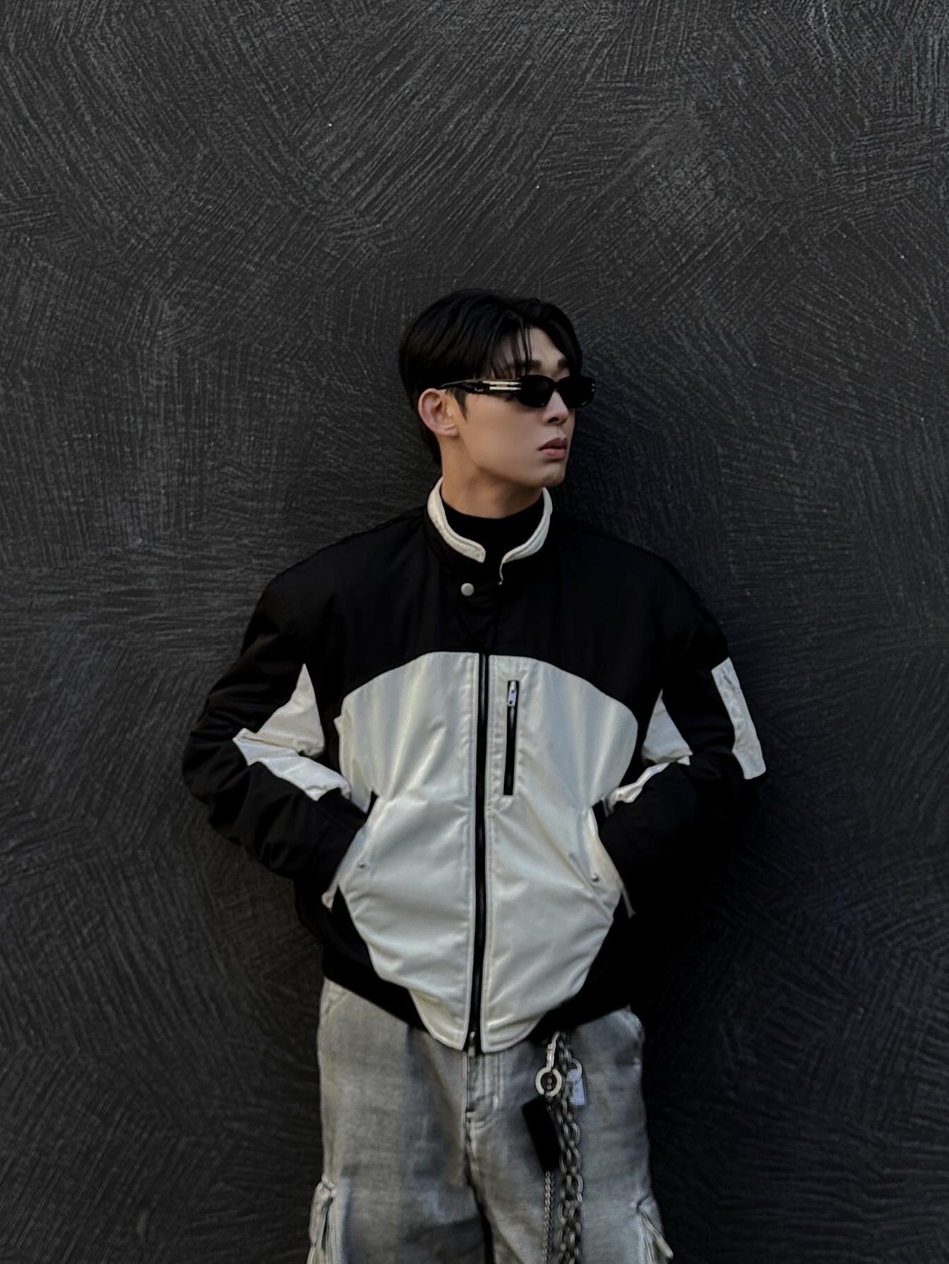 Gentle Monster Duru 01 Black 착용 스타일 - 2