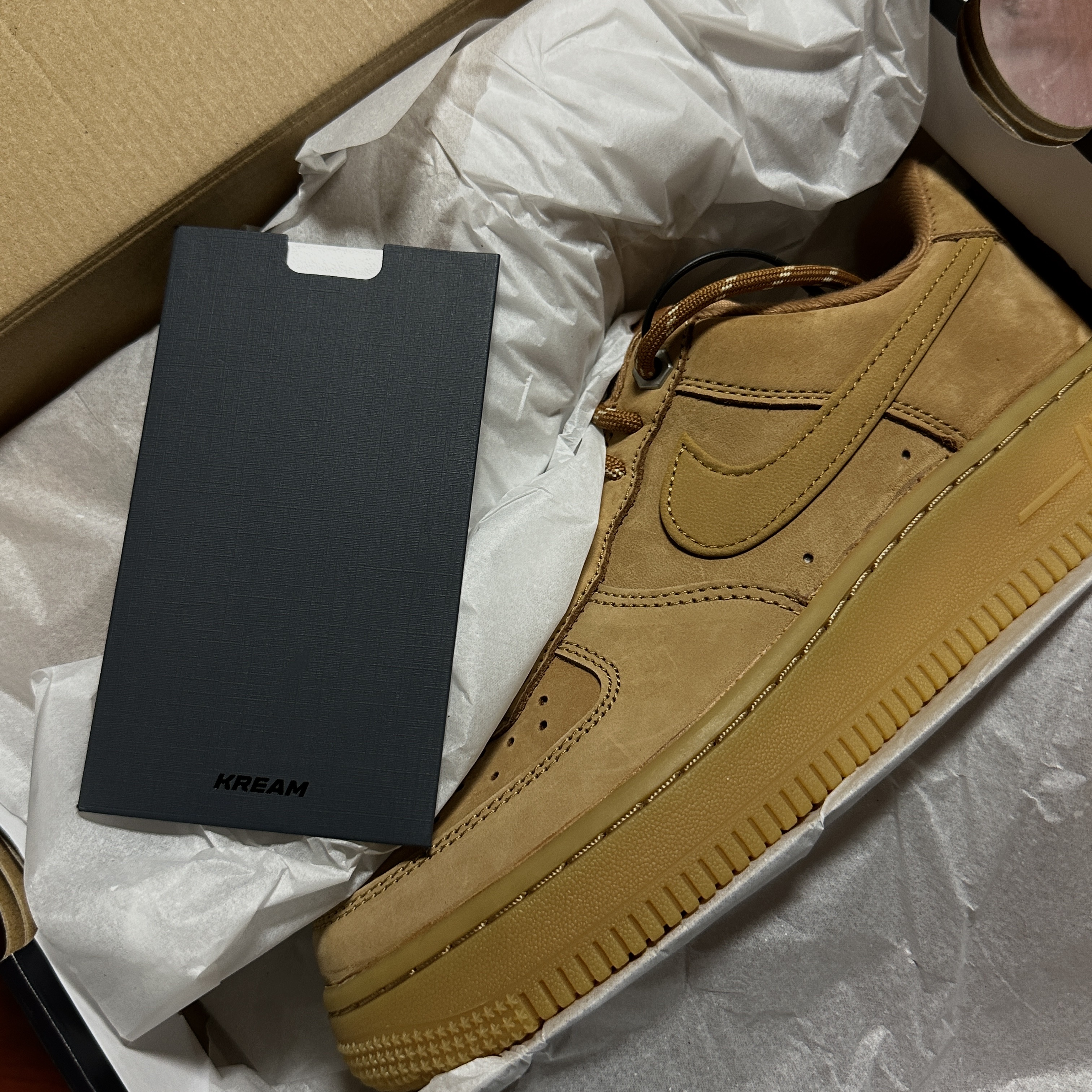 (W) Nike Air Force 1 '07 Low White, Nike Air Force 1 '07 WB Flax 착용 스타일 - 2