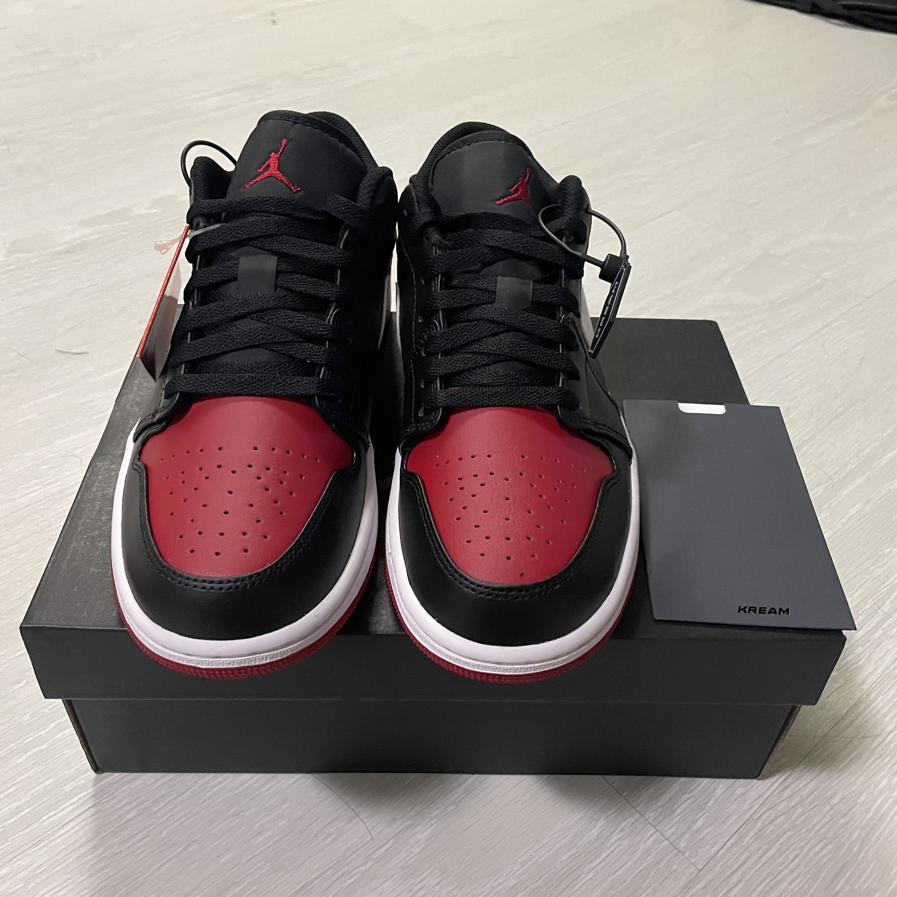 Jordan 1 Low Alternate Bred Toe 착용 스타일