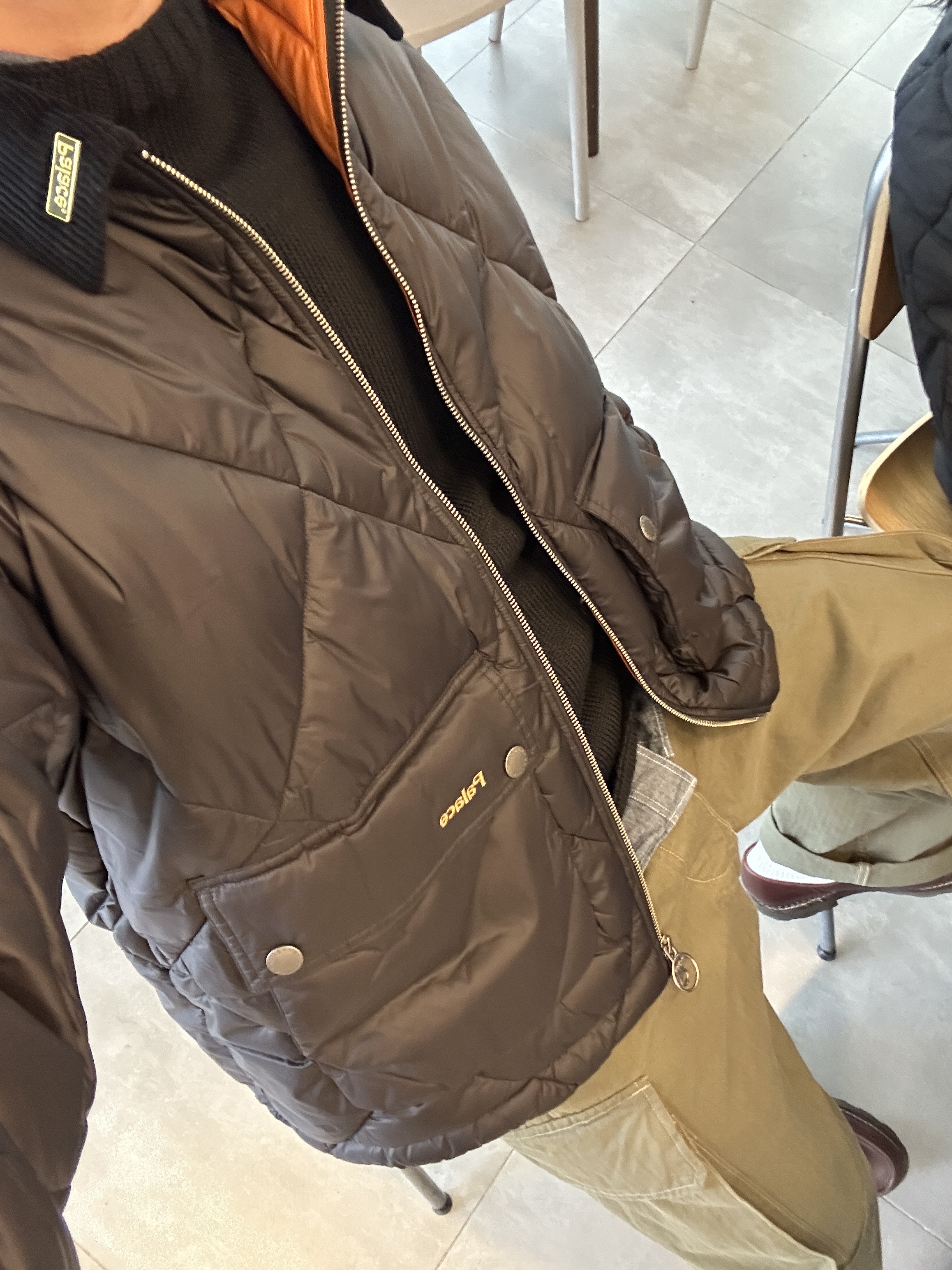 Palace x Barbour Dom Quilt Black - 23FW 착용 스타일 - 3