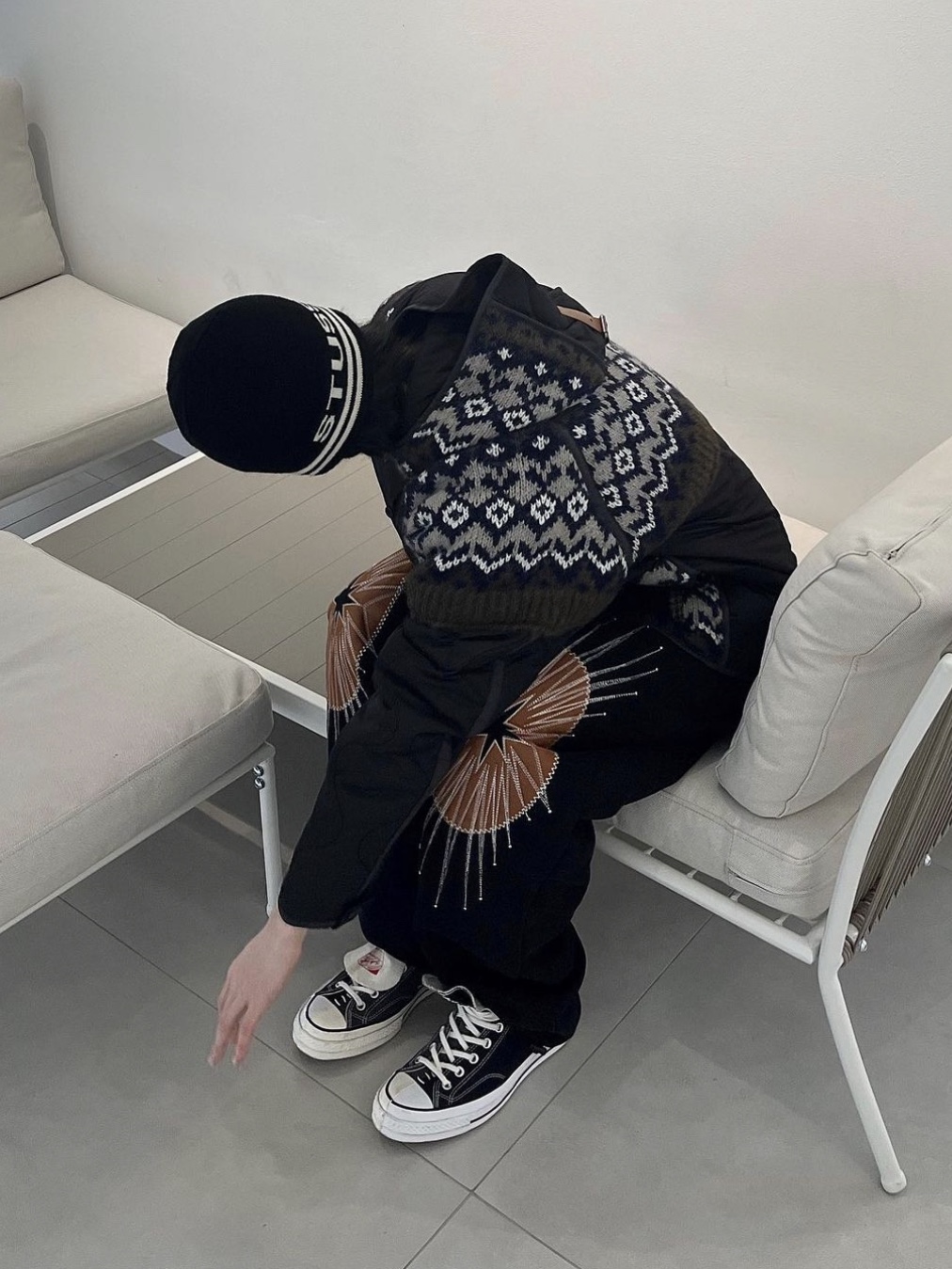 Stussy Jacquard Stripe Skullcap Beanie Black 착용 스타일 - 2