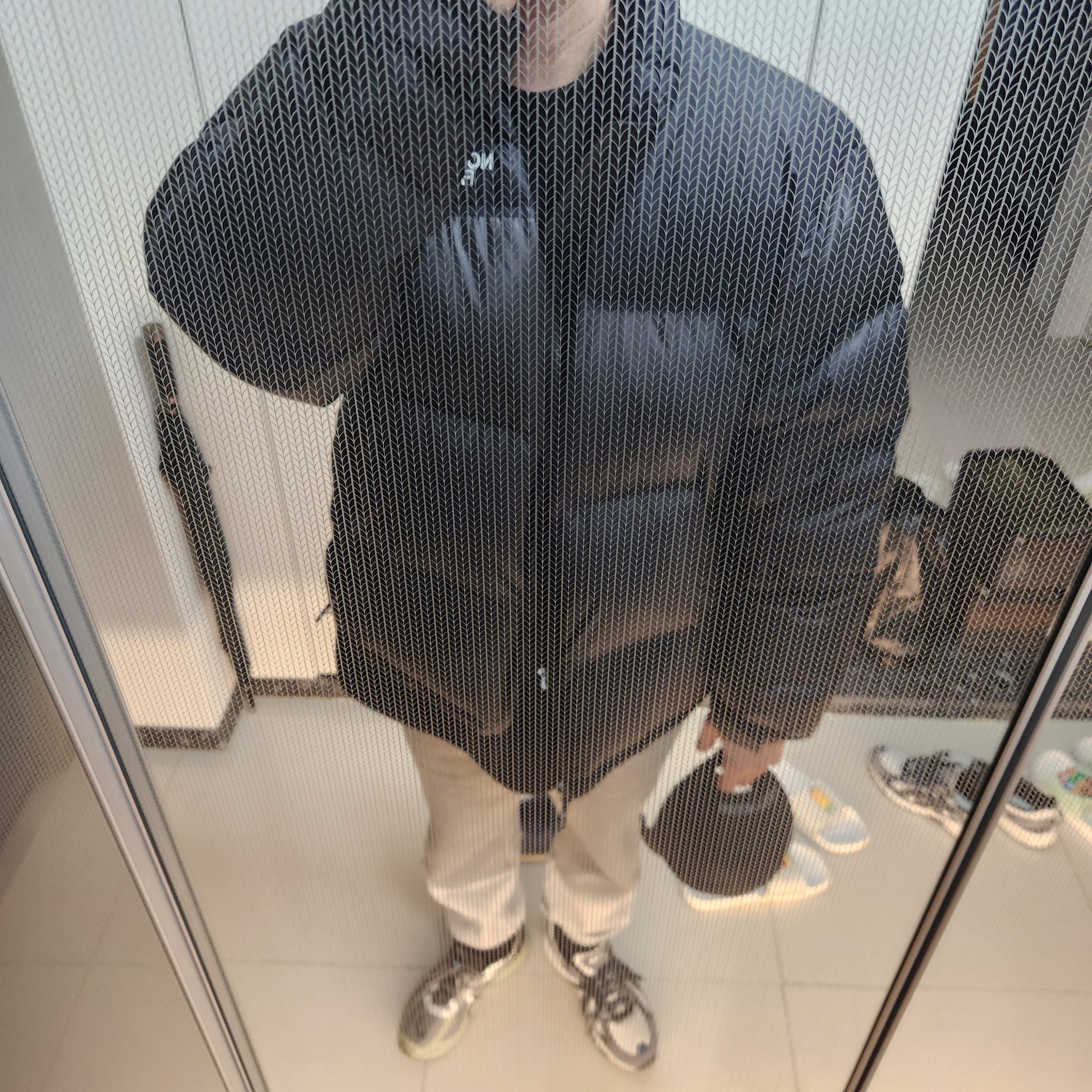 The North Face 1996 Retro Nuptse Jacket Black 착용 스타일 - 1
