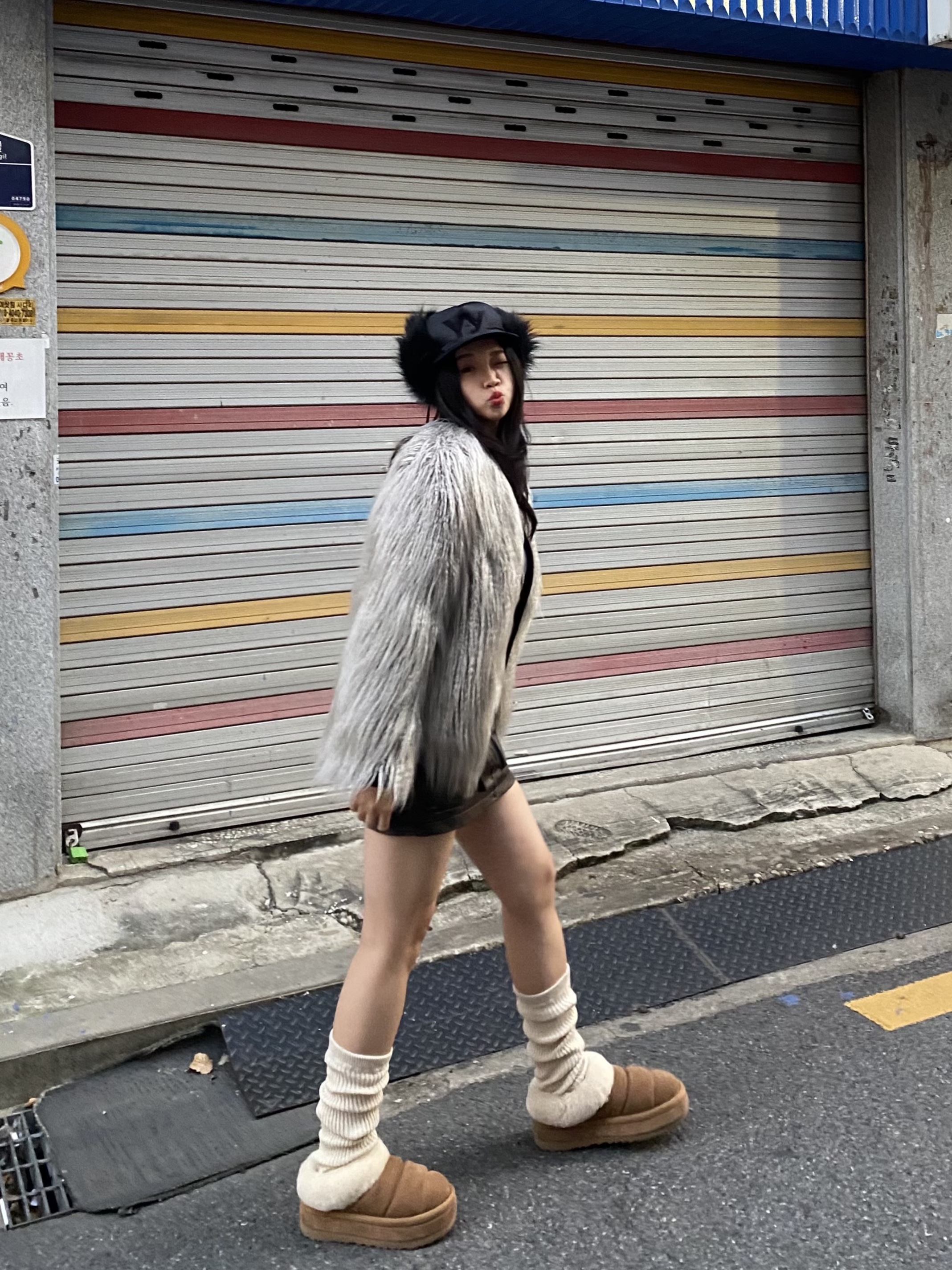 (W) UGG Tazzlita Chestnut 착용 스타일