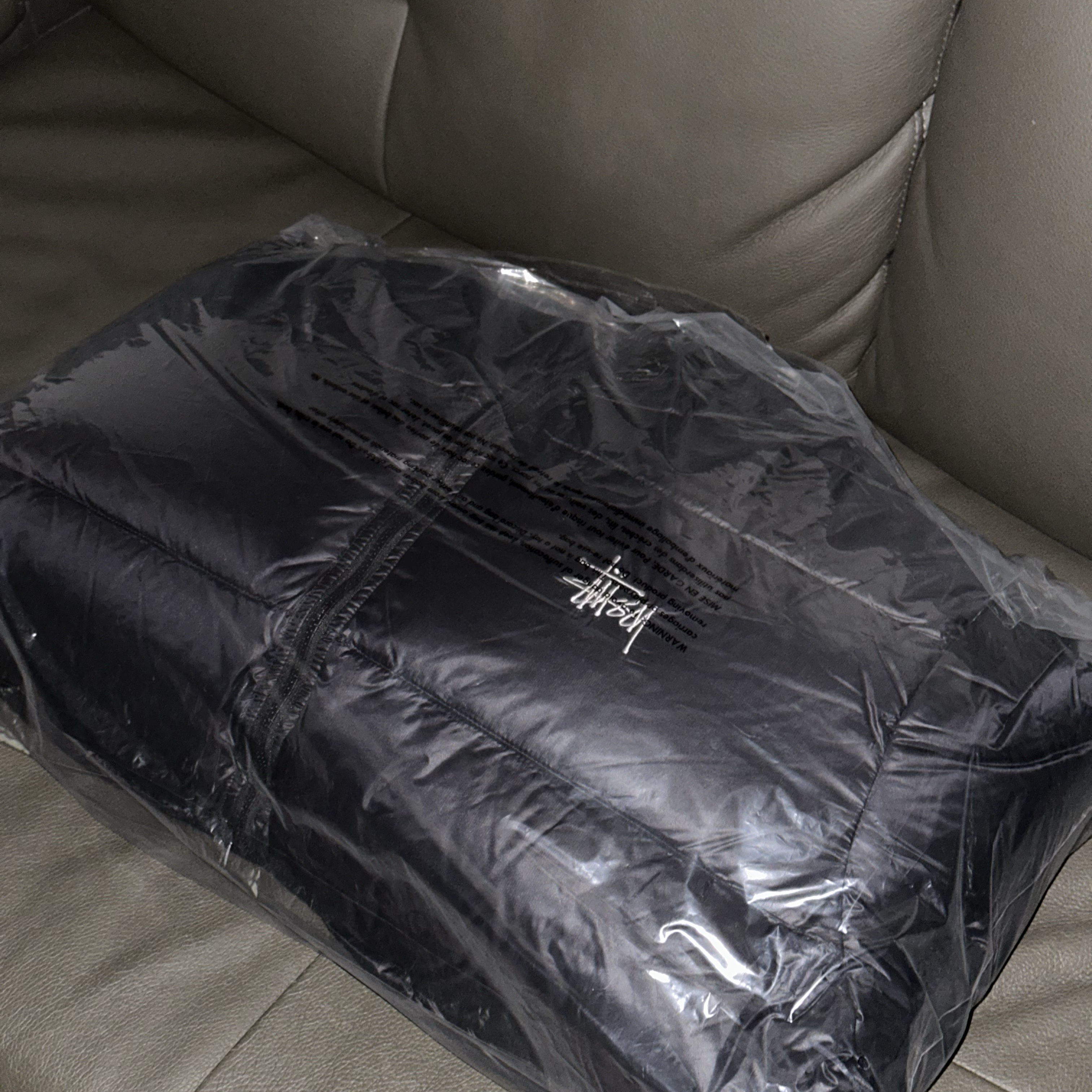 Stussy Down Parka Micro Ripstop Phantom Black 착용 스타일