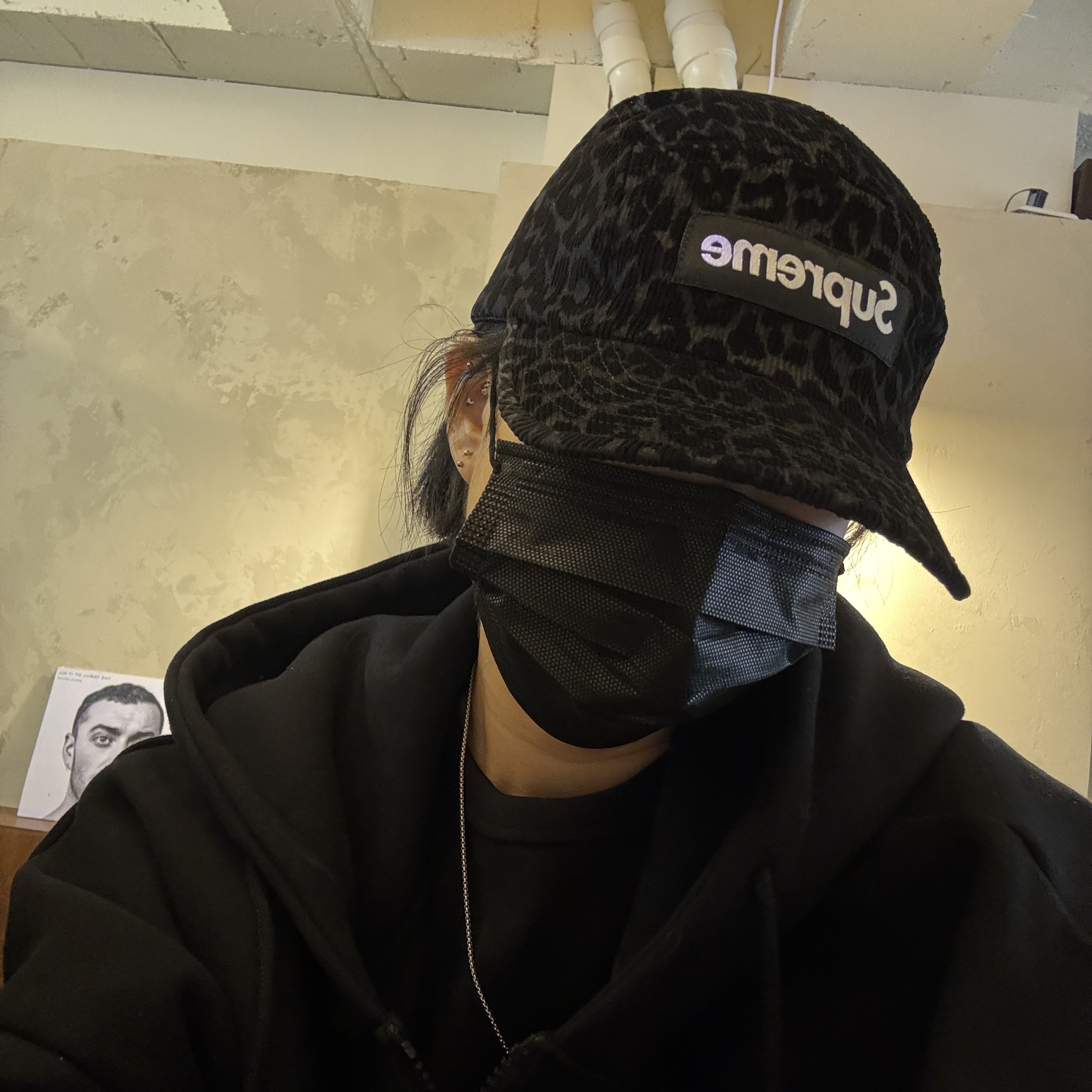 Supreme Leopard Corduroy Camp Cap Black - 23FW 착용 스타일 - 3