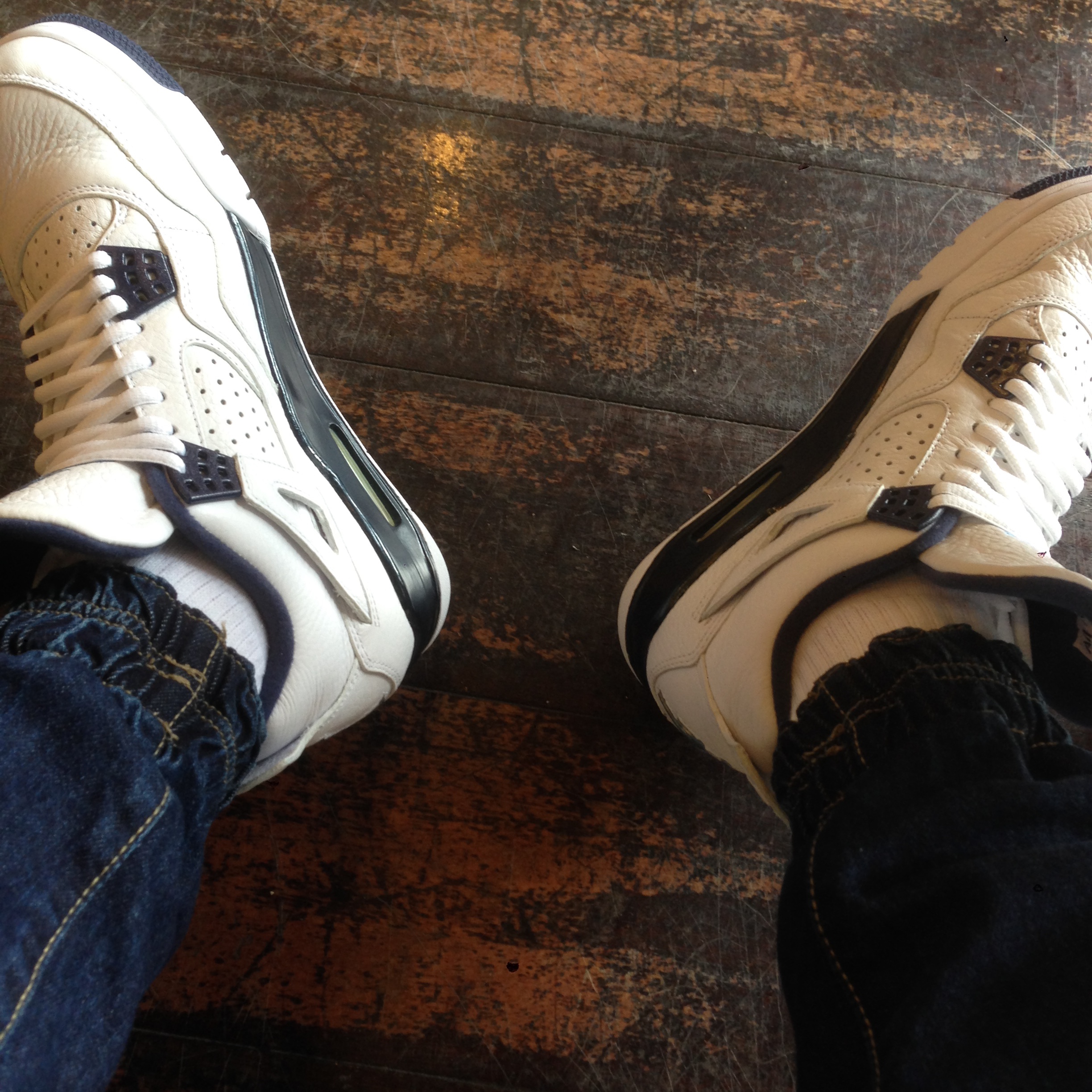 Jordan 4 Retro Columbia 2015 착용 스타일