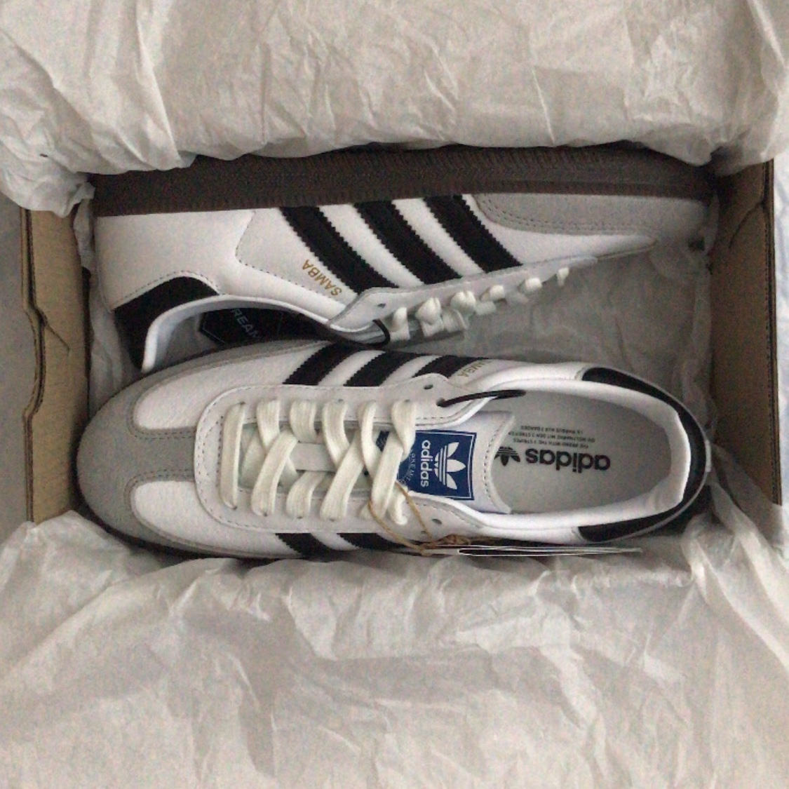Adidas Samba OG Cloud White 착용 스타일