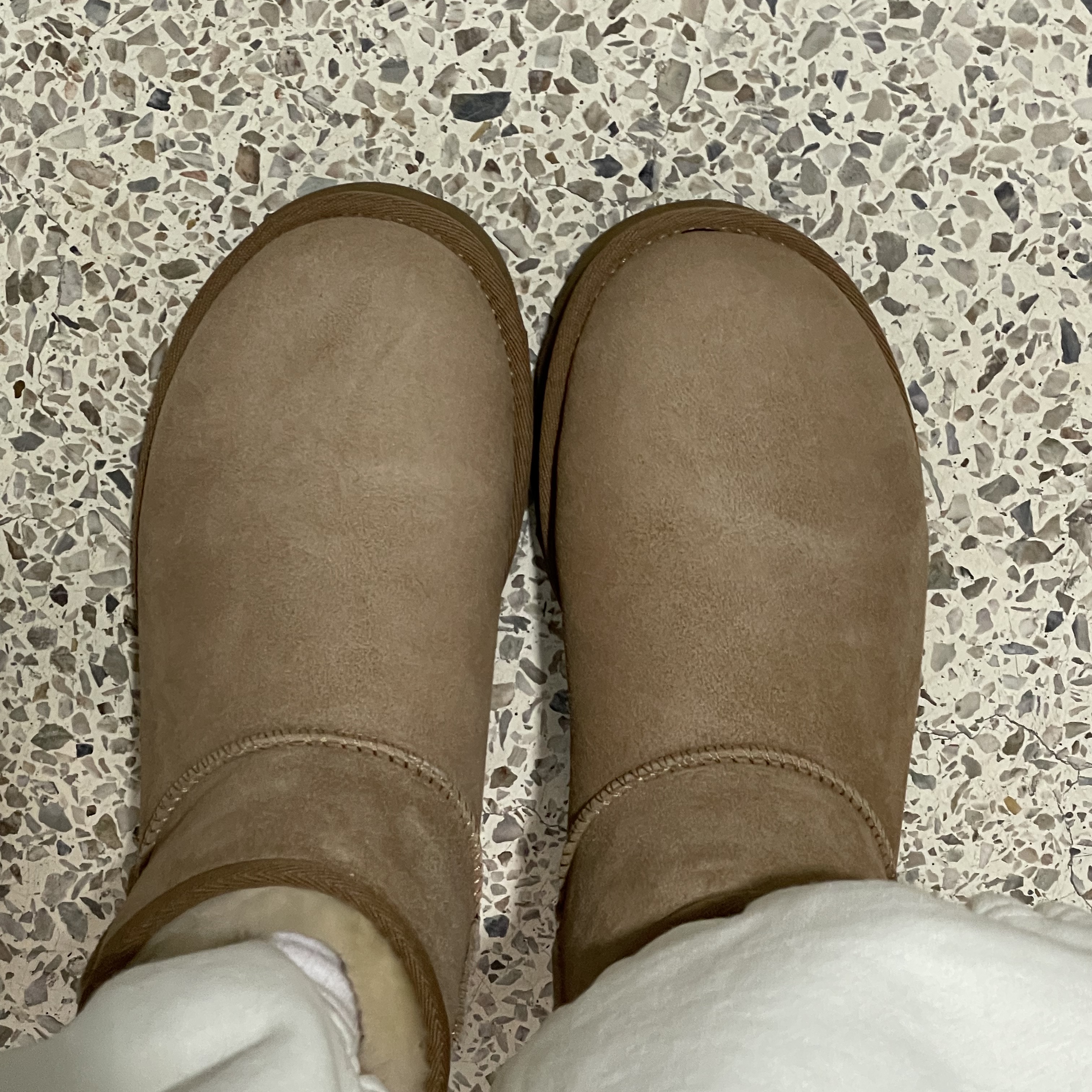 (W) UGG Classic Mini II Boots Chestnut 착용 스타일