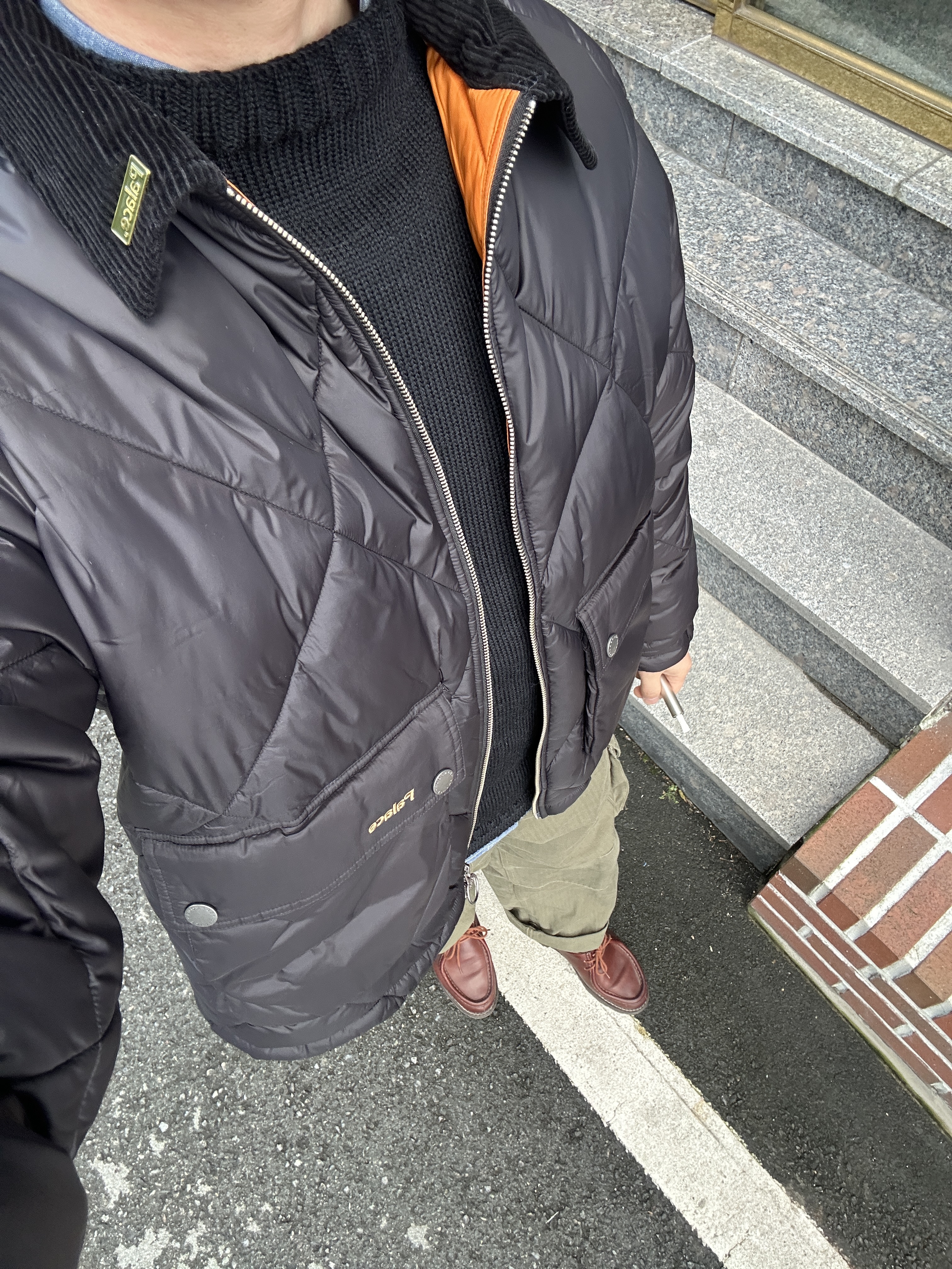 Palace x Barbour Dom Quilt Black - 23FW 착용 스타일 - 2
