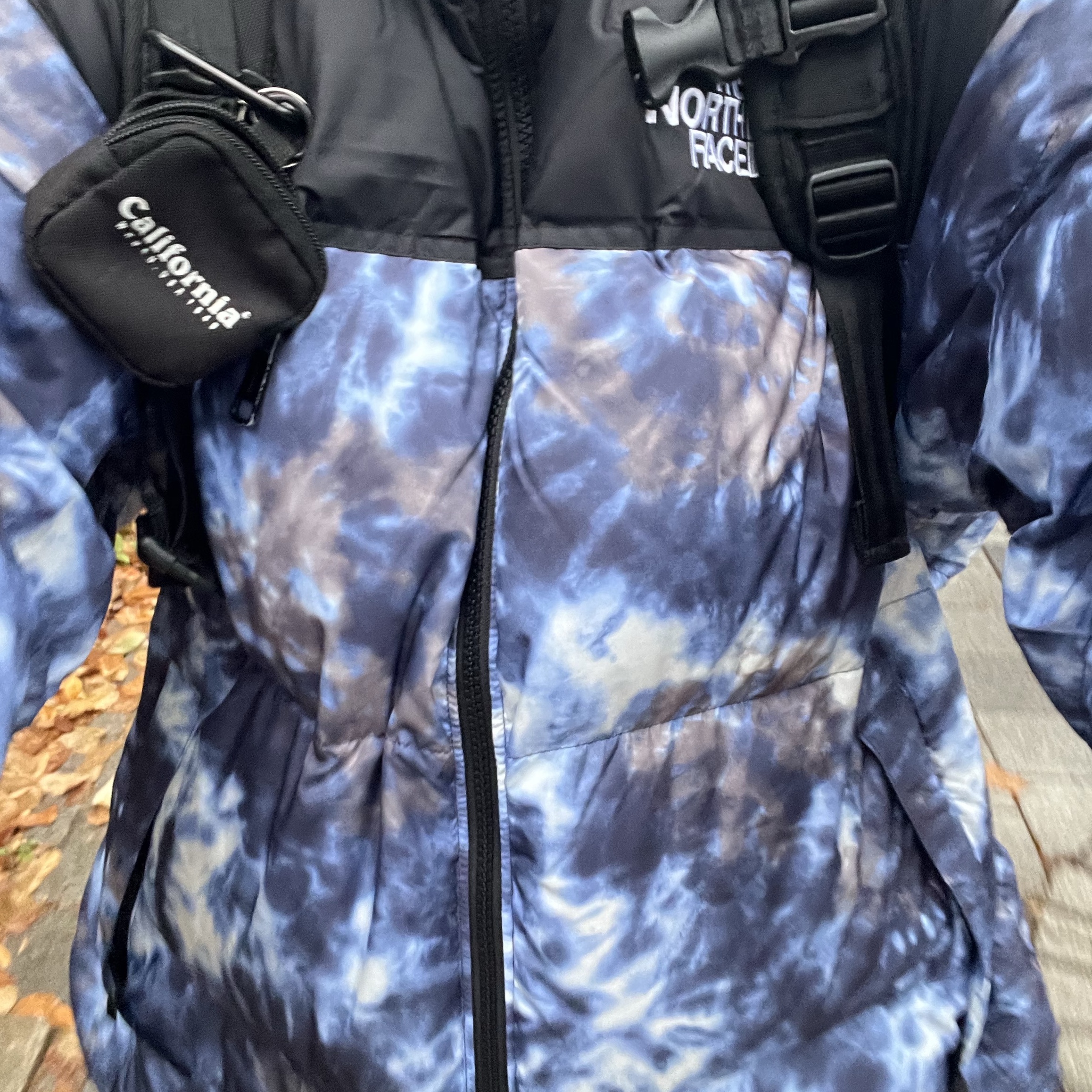 The North Face 1996 Novelty Nuptse Jacket Ink Blue 착용 스타일