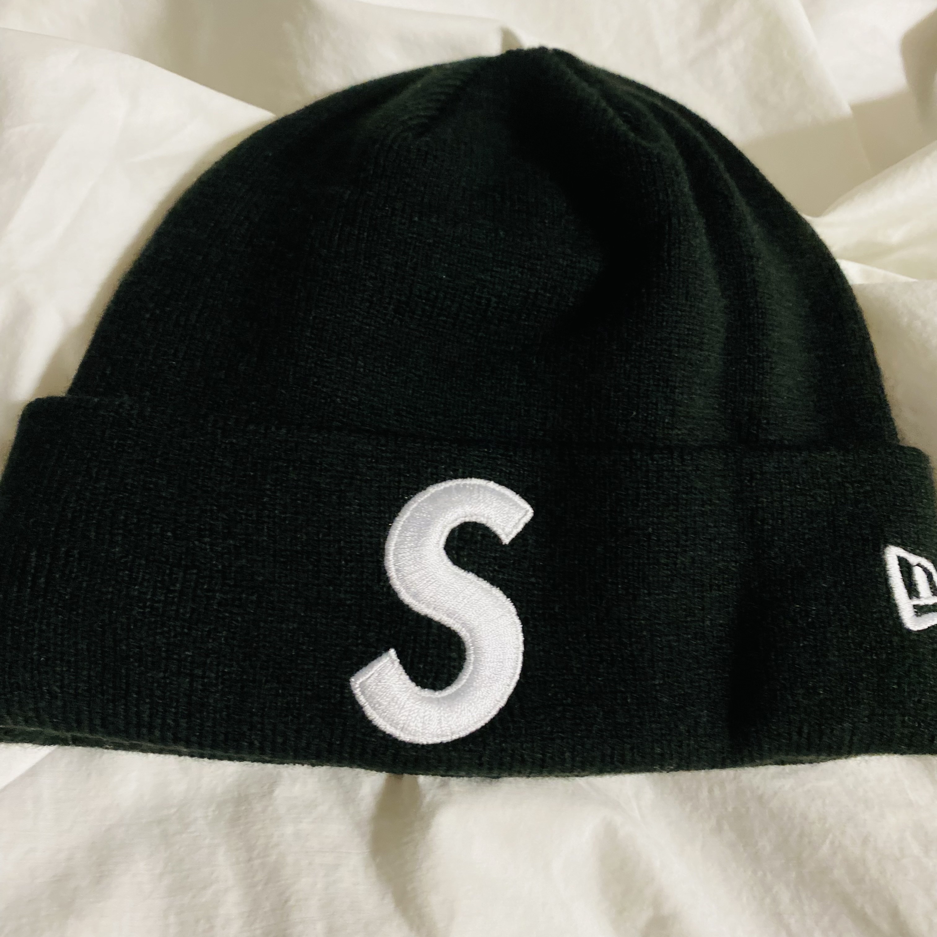 Supreme New Era S Logo Beanie Black - 23FW 착용 스타일