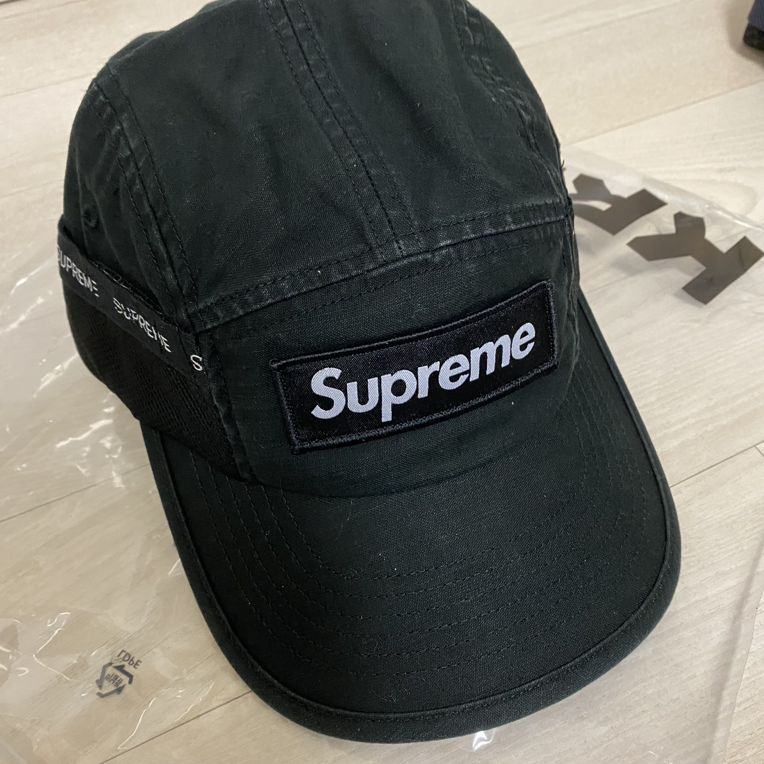Supreme Mesh Pocket Camp Cap Black - 23FW 착용 스타일