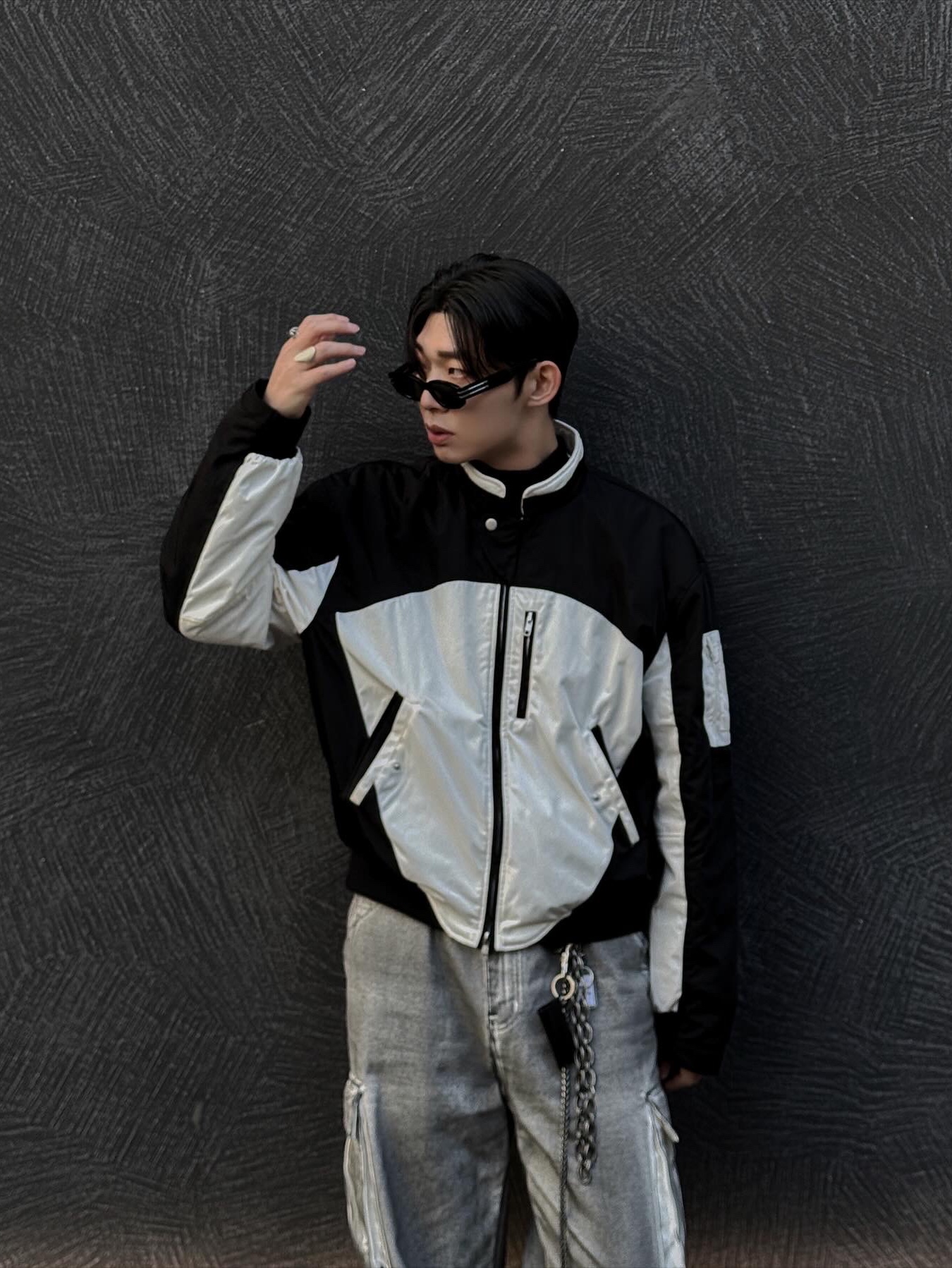 Gentle Monster Duru 01 Black 착용 스타일 - 1