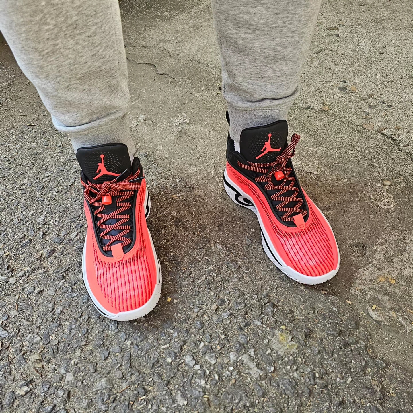 Jordan XXXVI Low PF Infrared 착용 스타일 - 3