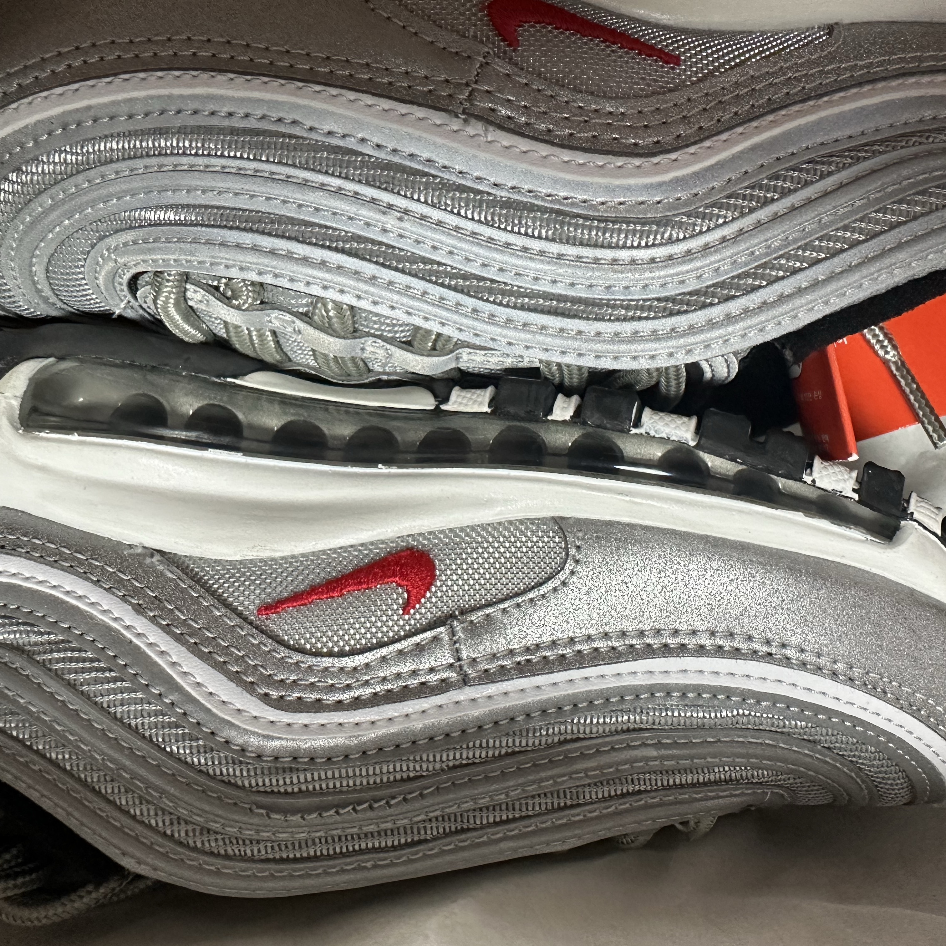 Nike Air Max 97 OG Silver Bullet 2022 착용 스타일