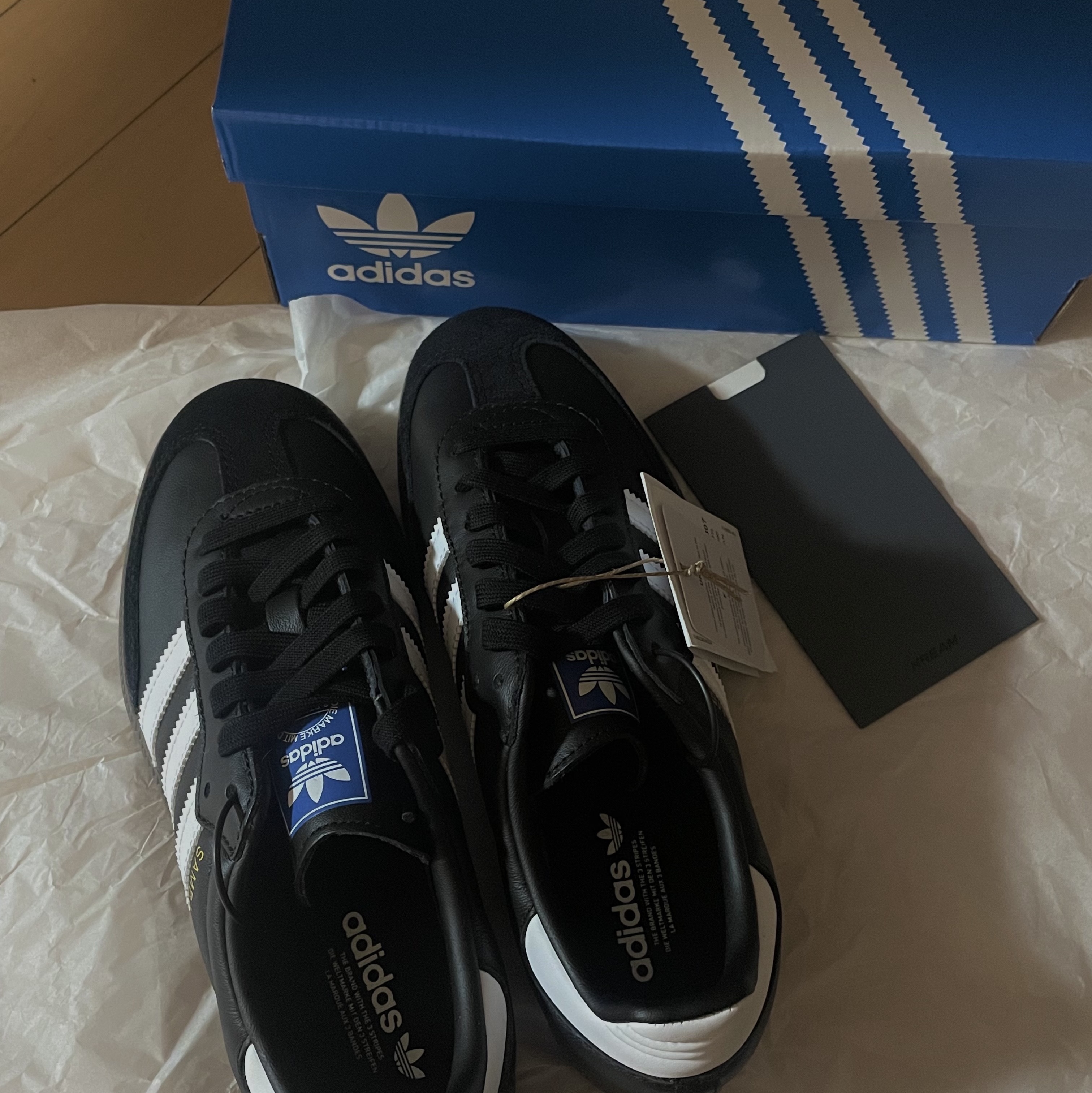 Adidas Samba OG Black White Gum 착용 스타일 - 2